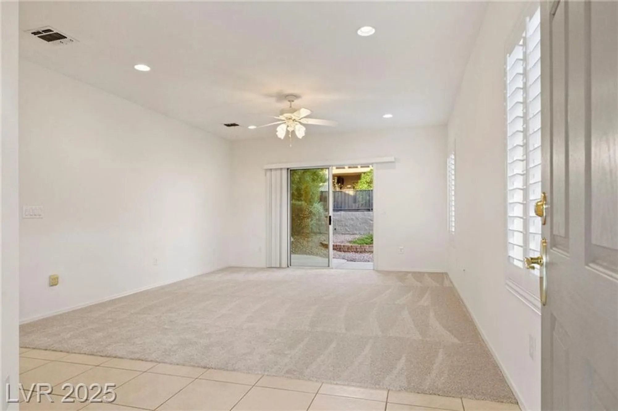 Property Slideshow image 11 of 62 | 2170 oliver springs st, Henderson, NV, 89052