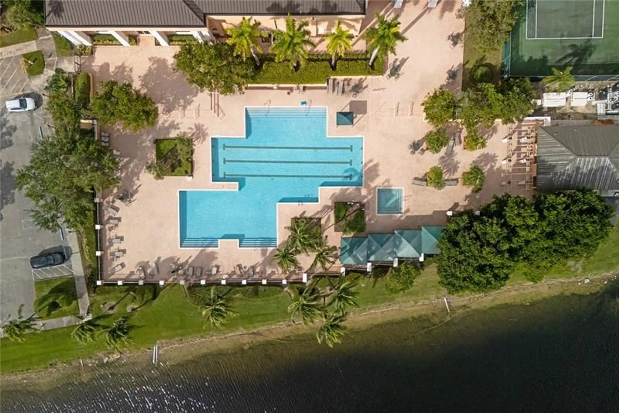 Property Slideshow image 30 of 41 | 7186 s devon dr # 109, Tamarac, FL, 33321