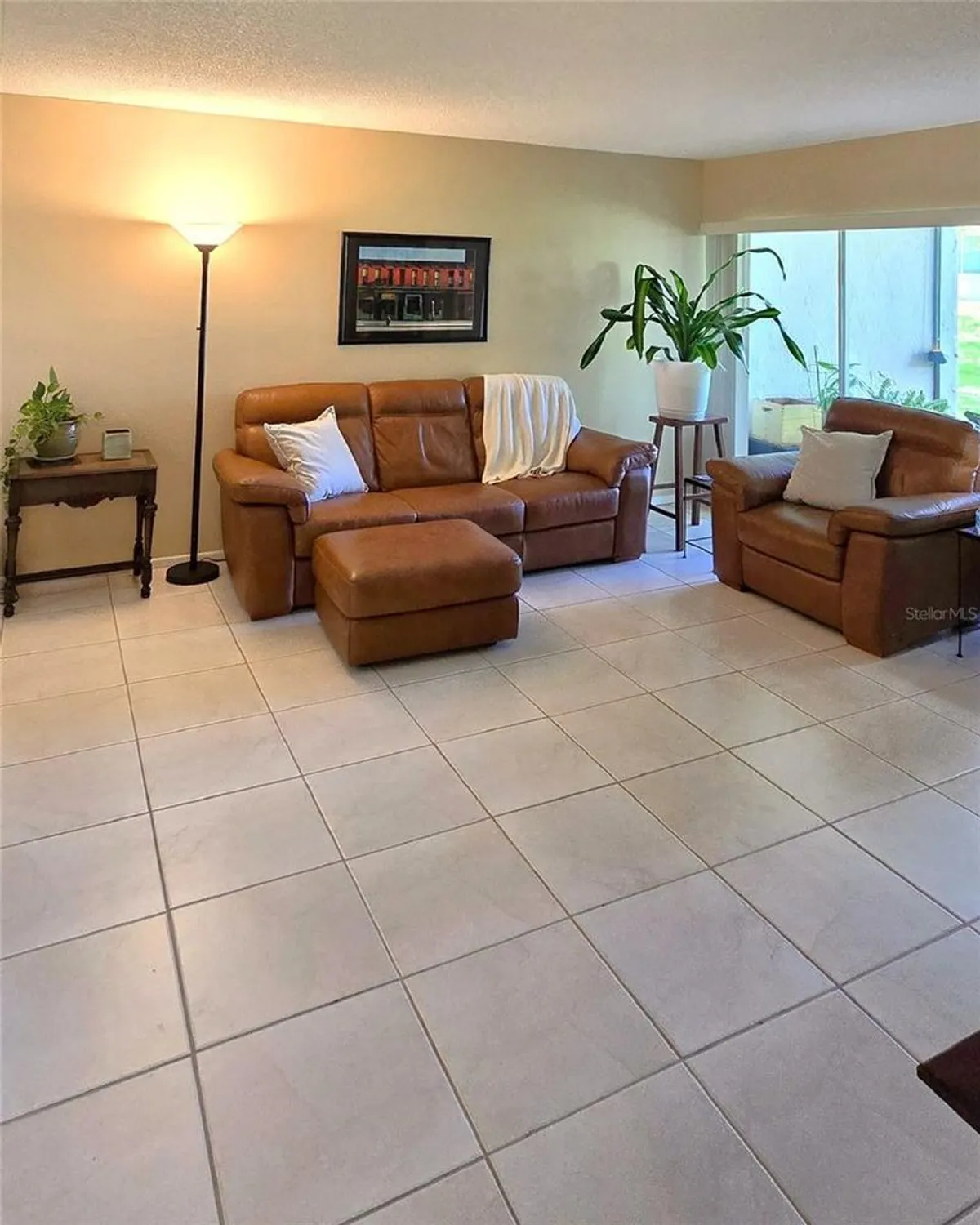 Property Slideshow image 6 of 31 | 2390 shelly dr d, Palm Harbor, FL, 34684