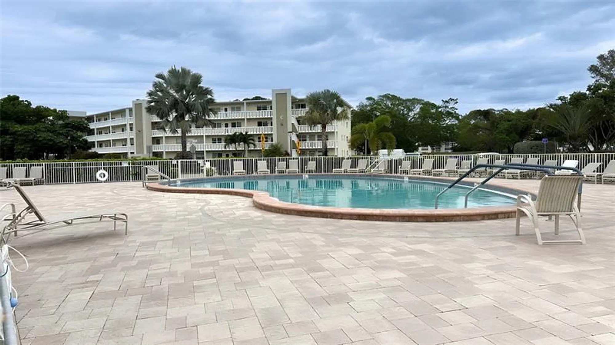 Property Slideshow image 24 of 43 | 109 harwood j # 109, Deerfield Beach, FL, 33442