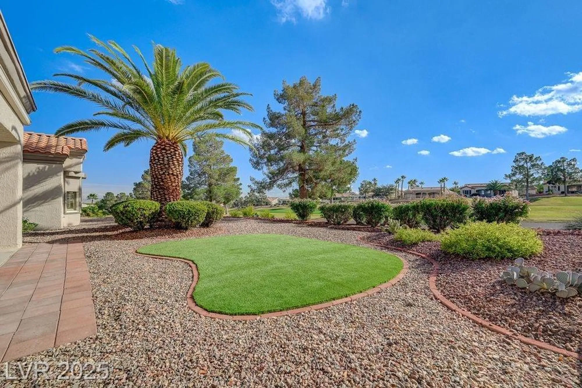 Property Slideshow image 13 of 43 | 9937 villa ridge dr, Las Vegas, NV, 89134