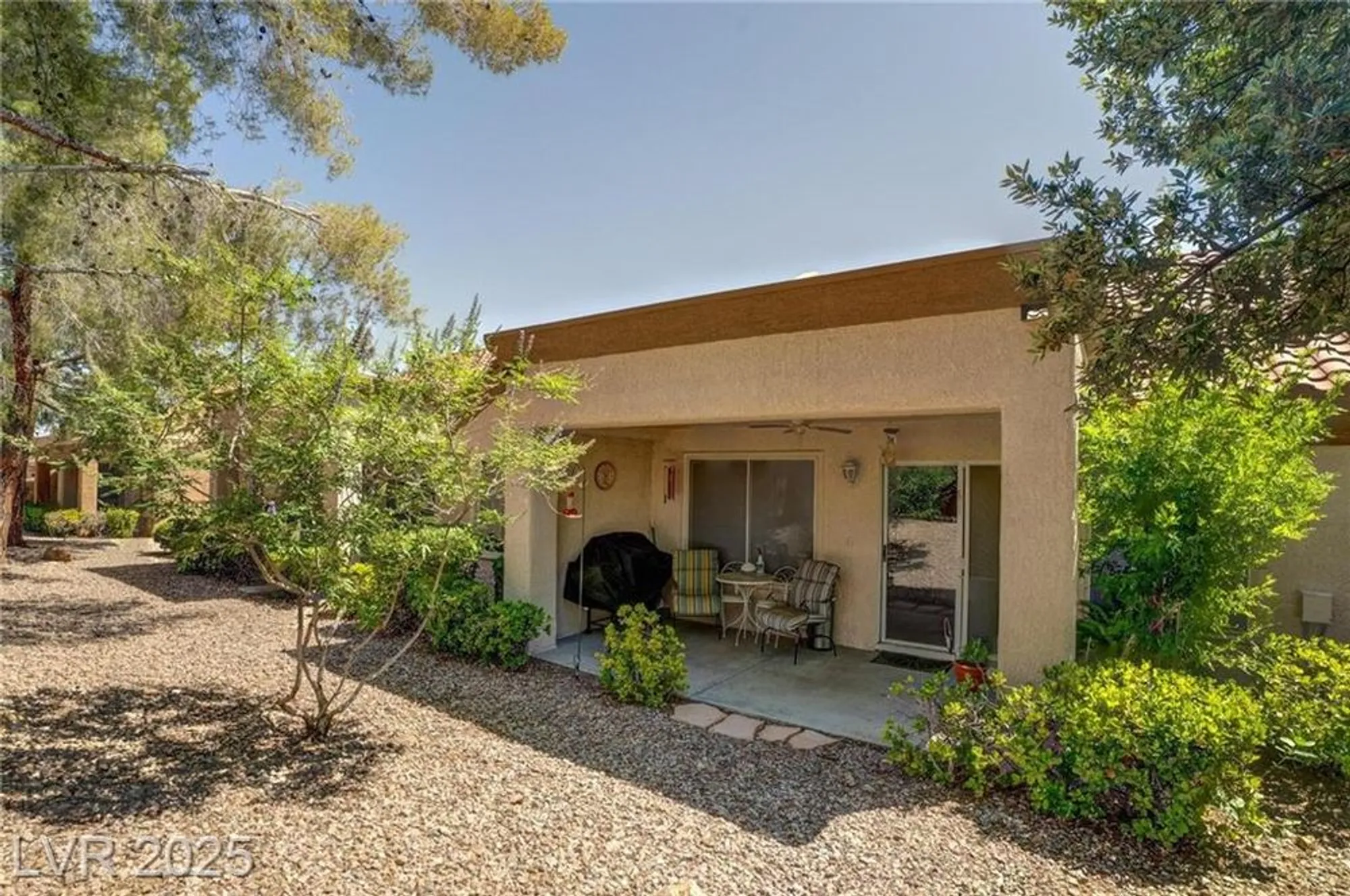 Property Slideshow image 40 of 42 | 2541 desert glen dr, Las Vegas, NV, 89134