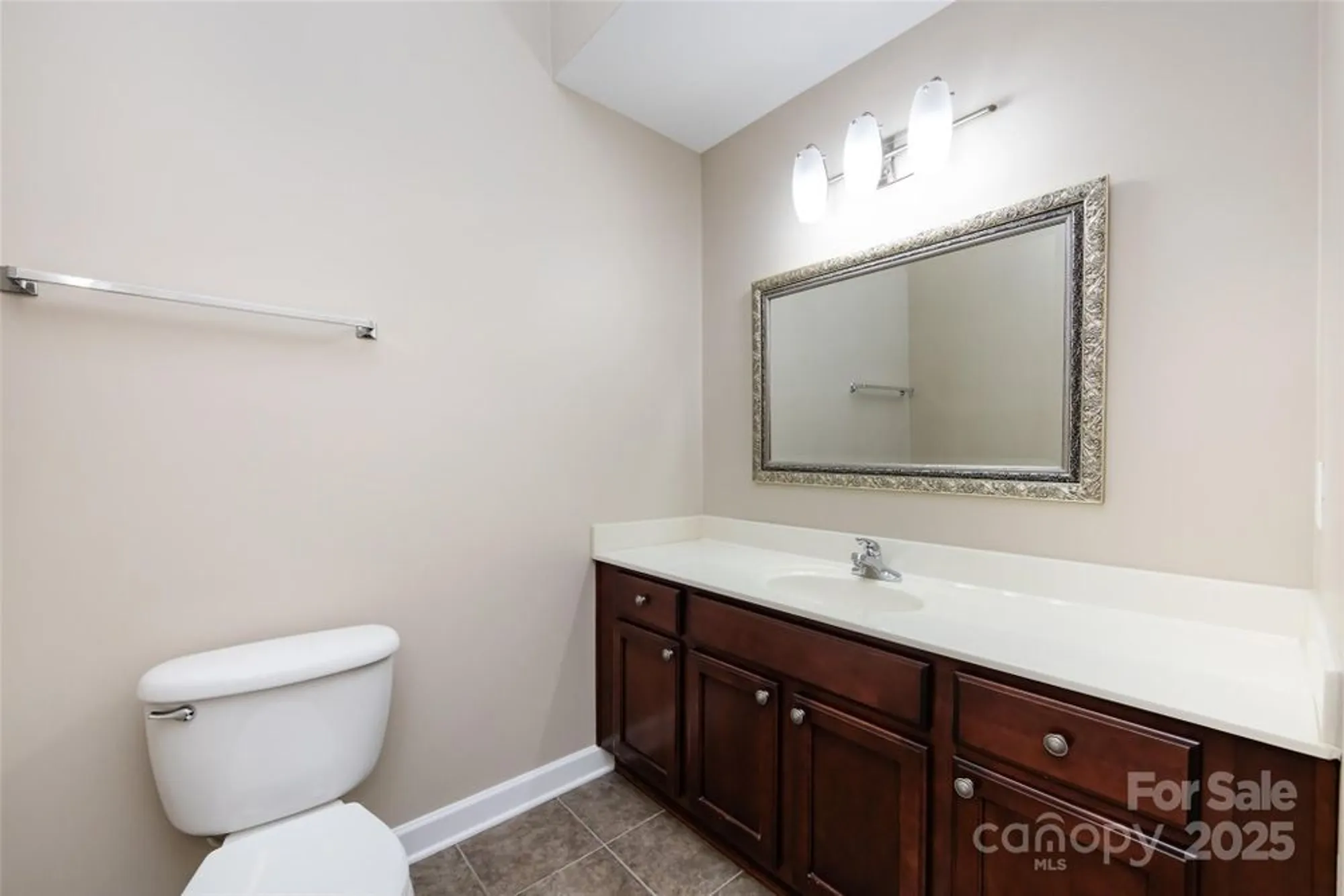 Property Slideshow image 25 of 32 | 4723 polo gate blvd, Charlotte, NC, 28216