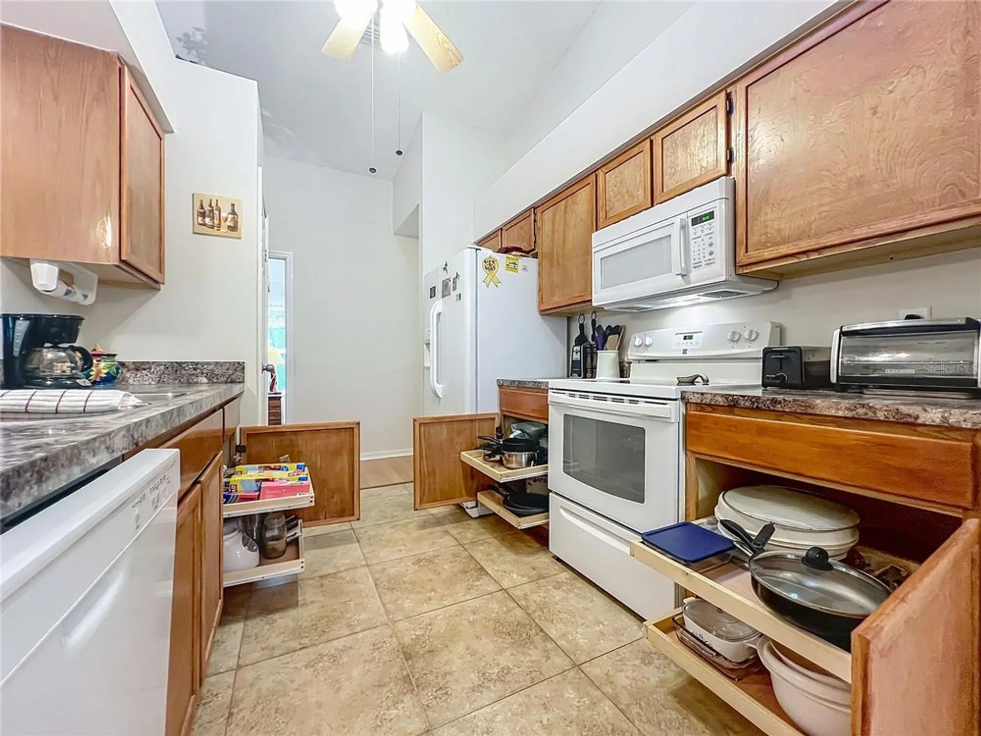 Property Slideshow image 15 of 42 | 5046 desoto way, Leesburg, FL, 34748