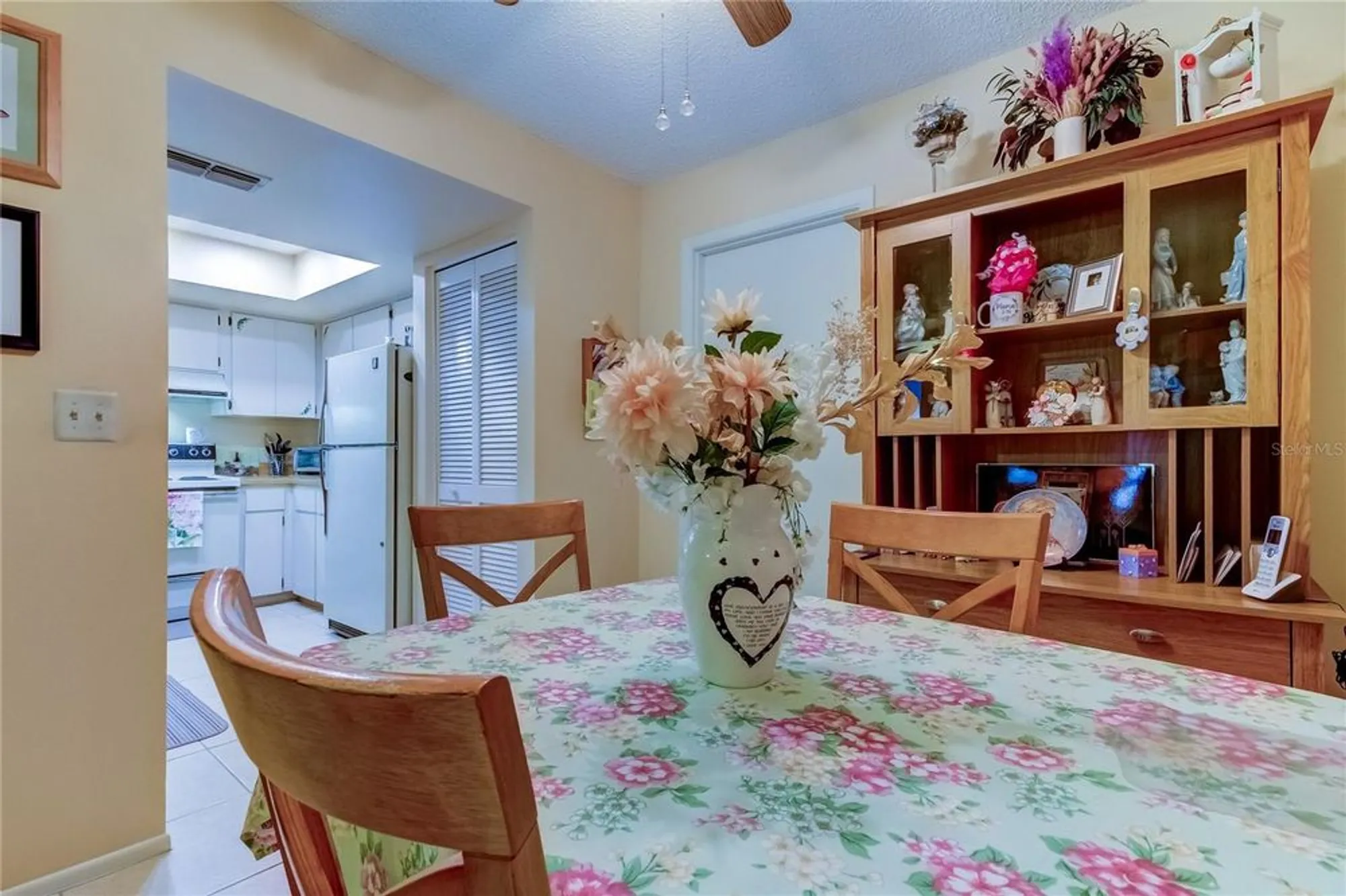 Property Slideshow image 25 of 44 | 3283 hilary cir 2c, Palm Harbor, FL, 34684