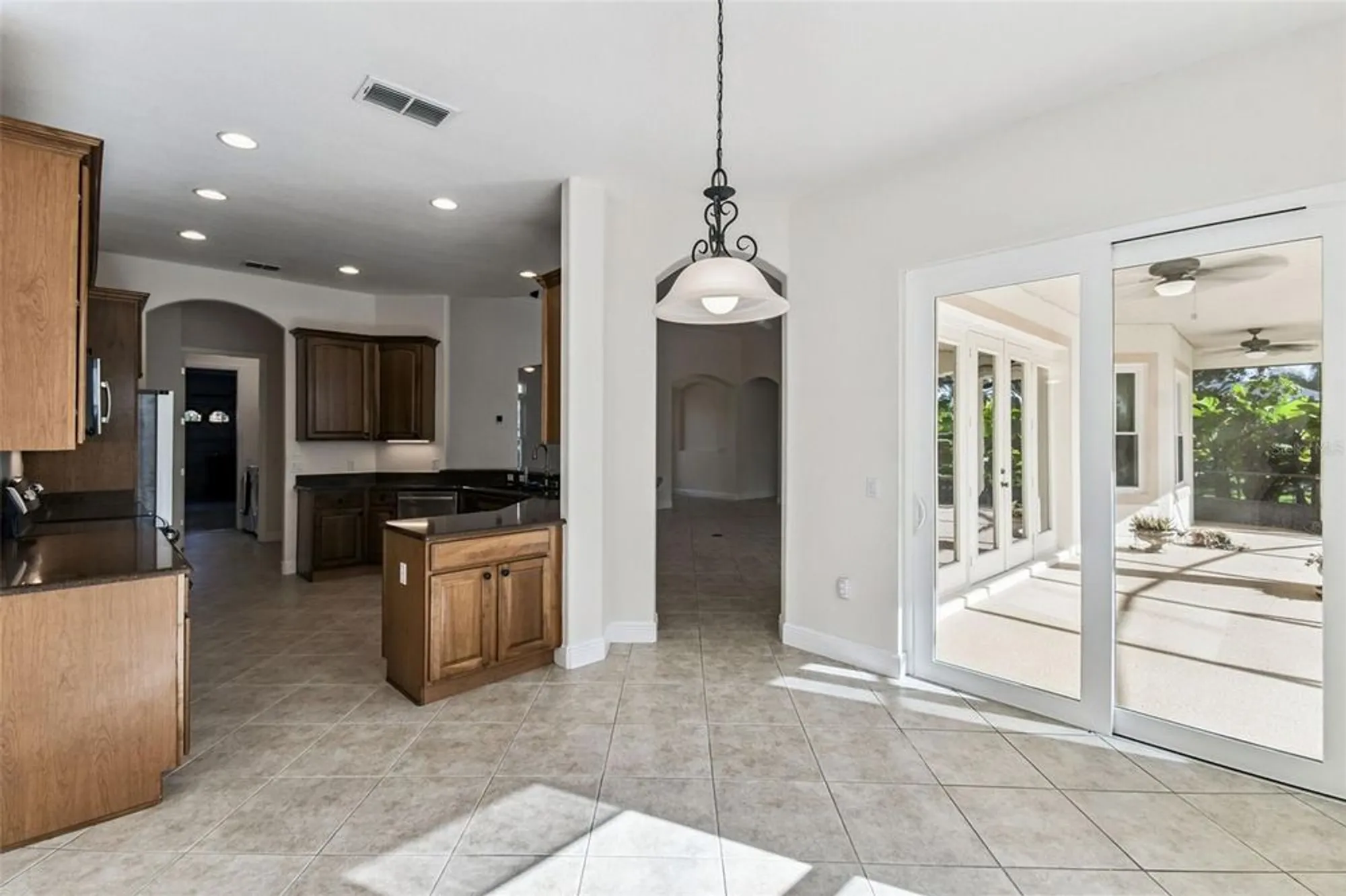 Property Slideshow image 17 of 66 | 506 tapatio ln, Poinciana, FL, 34759