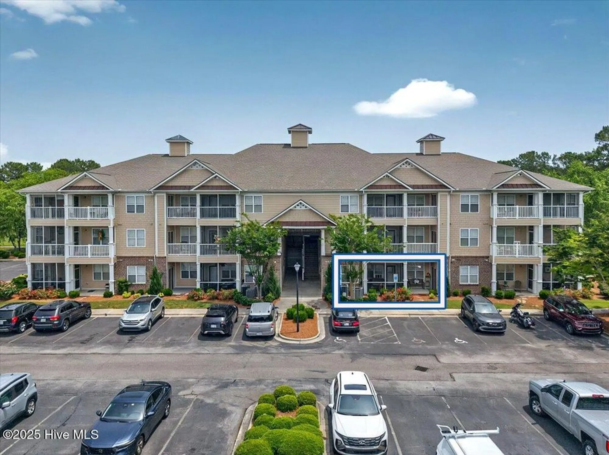 Property Slideshow image 1 of 41 | 250 s crow creek dr 1, Calabash, NC, 28467