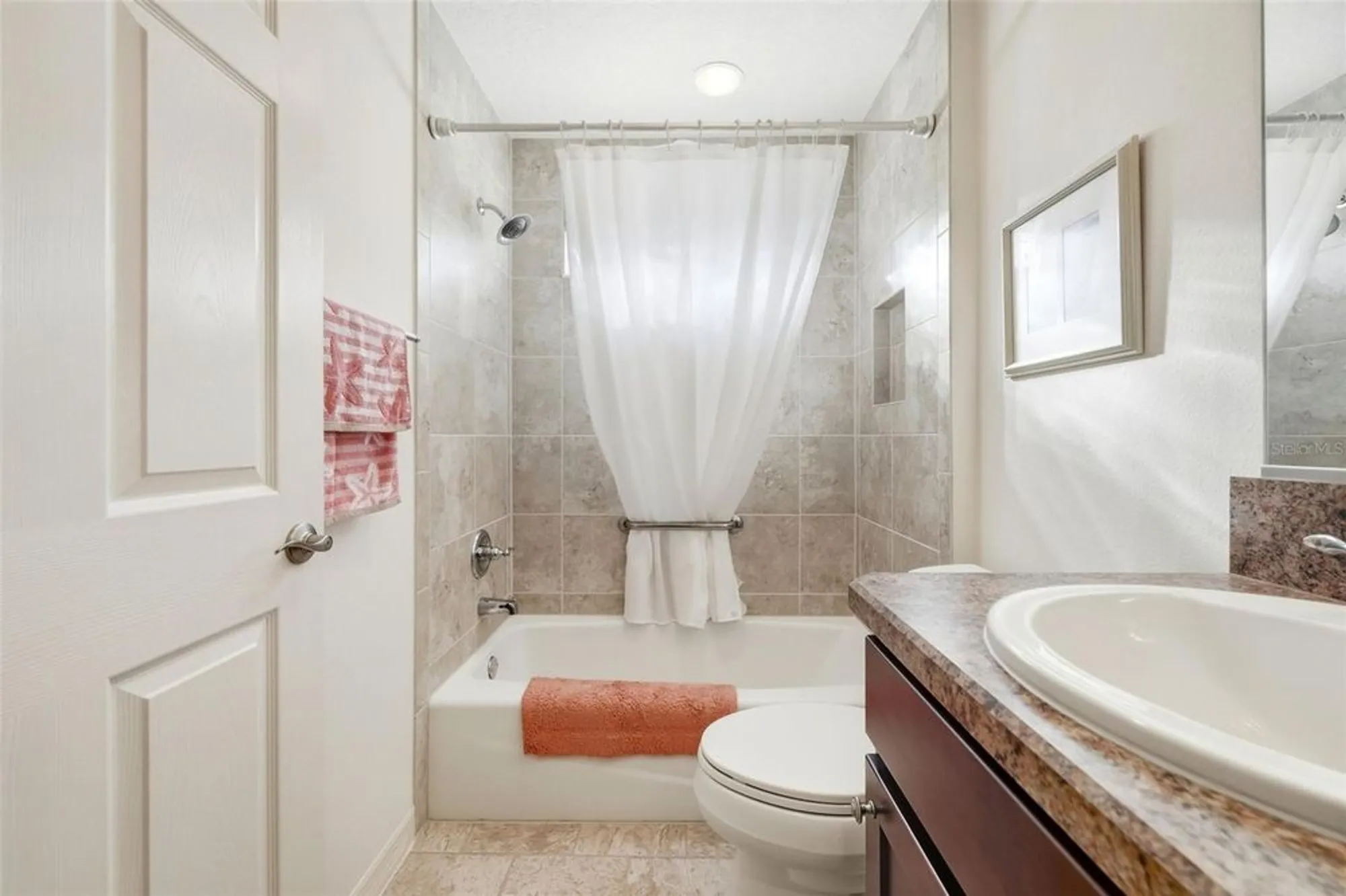 Property Slideshow image 27 of 48 | 937 kauska way, The Villages, FL, 32163