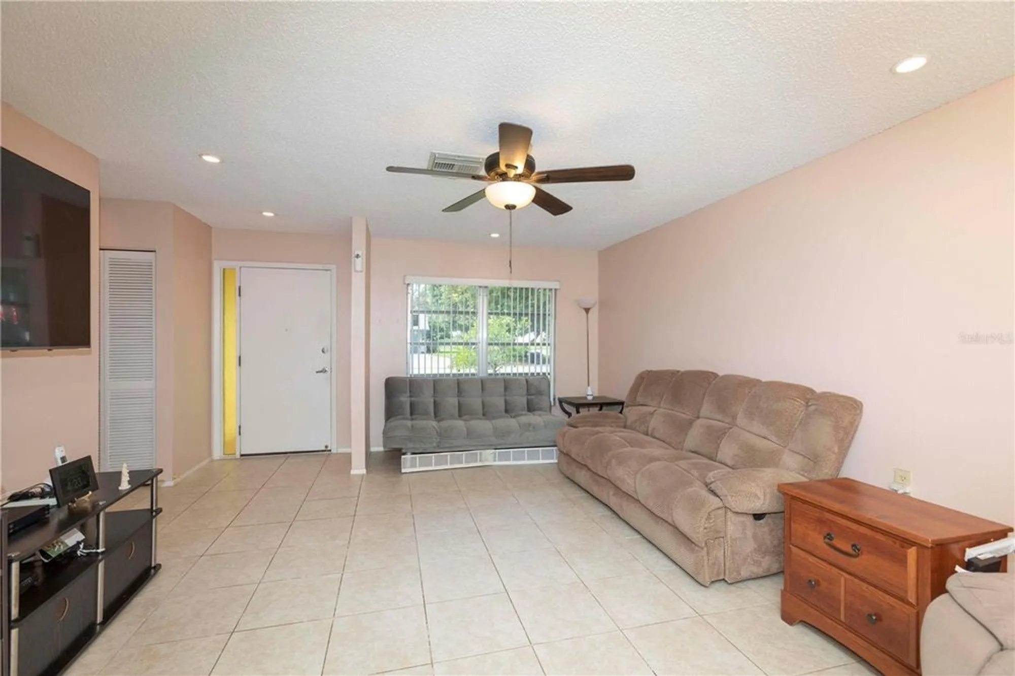 Property Slideshow image 4 of 21 | 10610 mosquero dr, Port Richey, FL, 34668