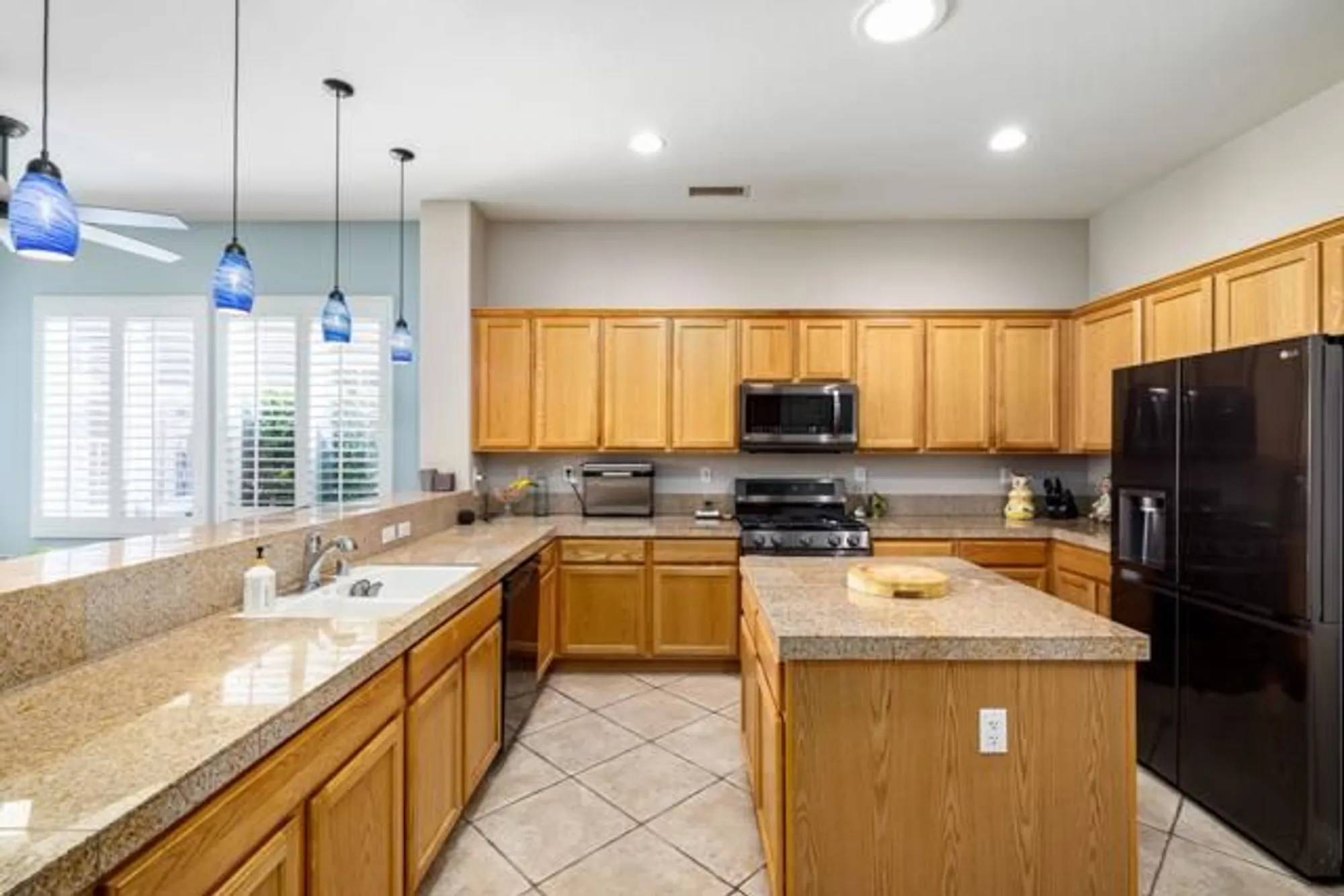 Property Slideshow image 24 of 43 | 44110 royal troon dr, Indio, CA, 92201