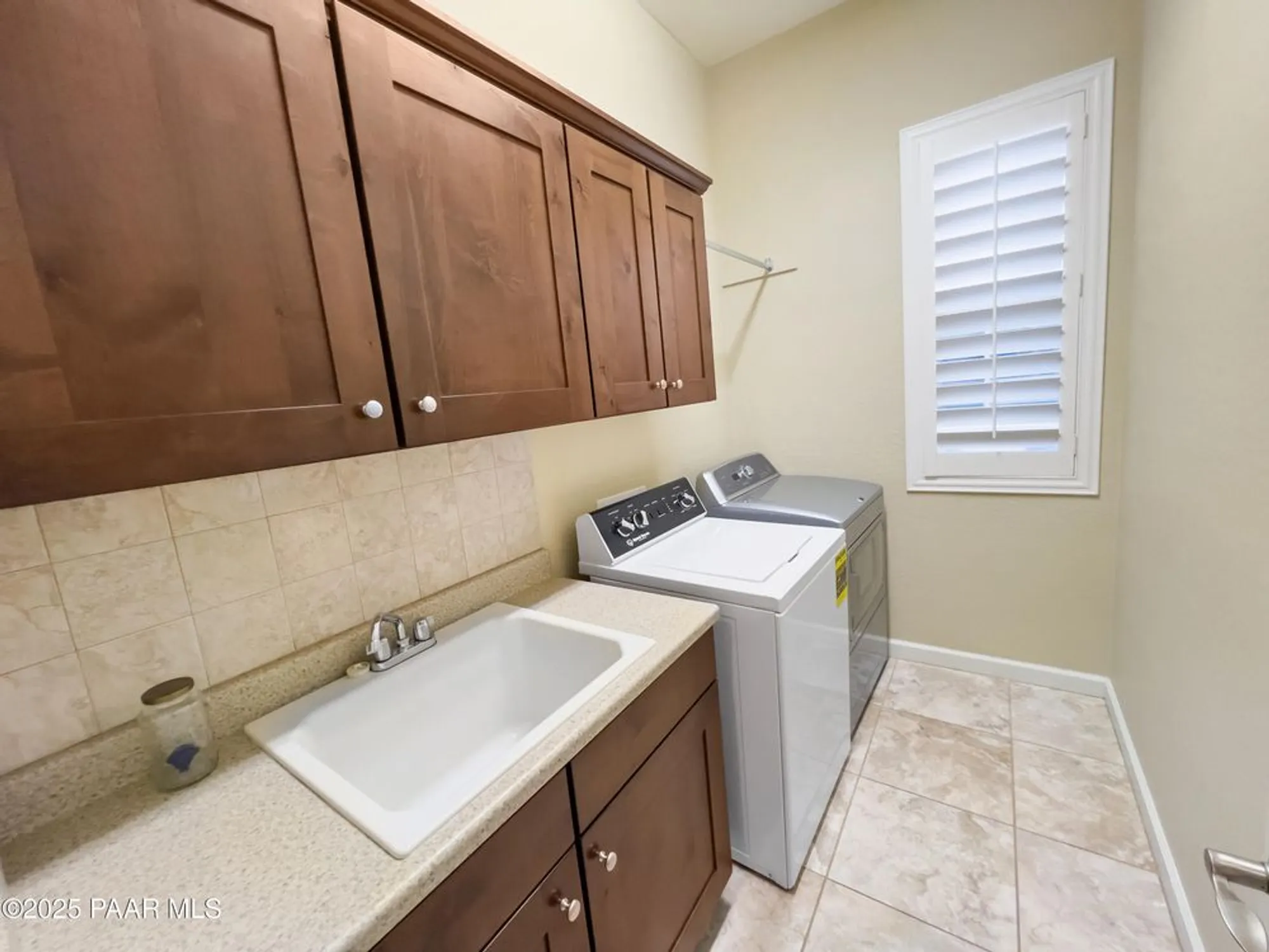 Property Slideshow image 25 of 33 | 407 cabaret st, Prescott, AZ, 86301