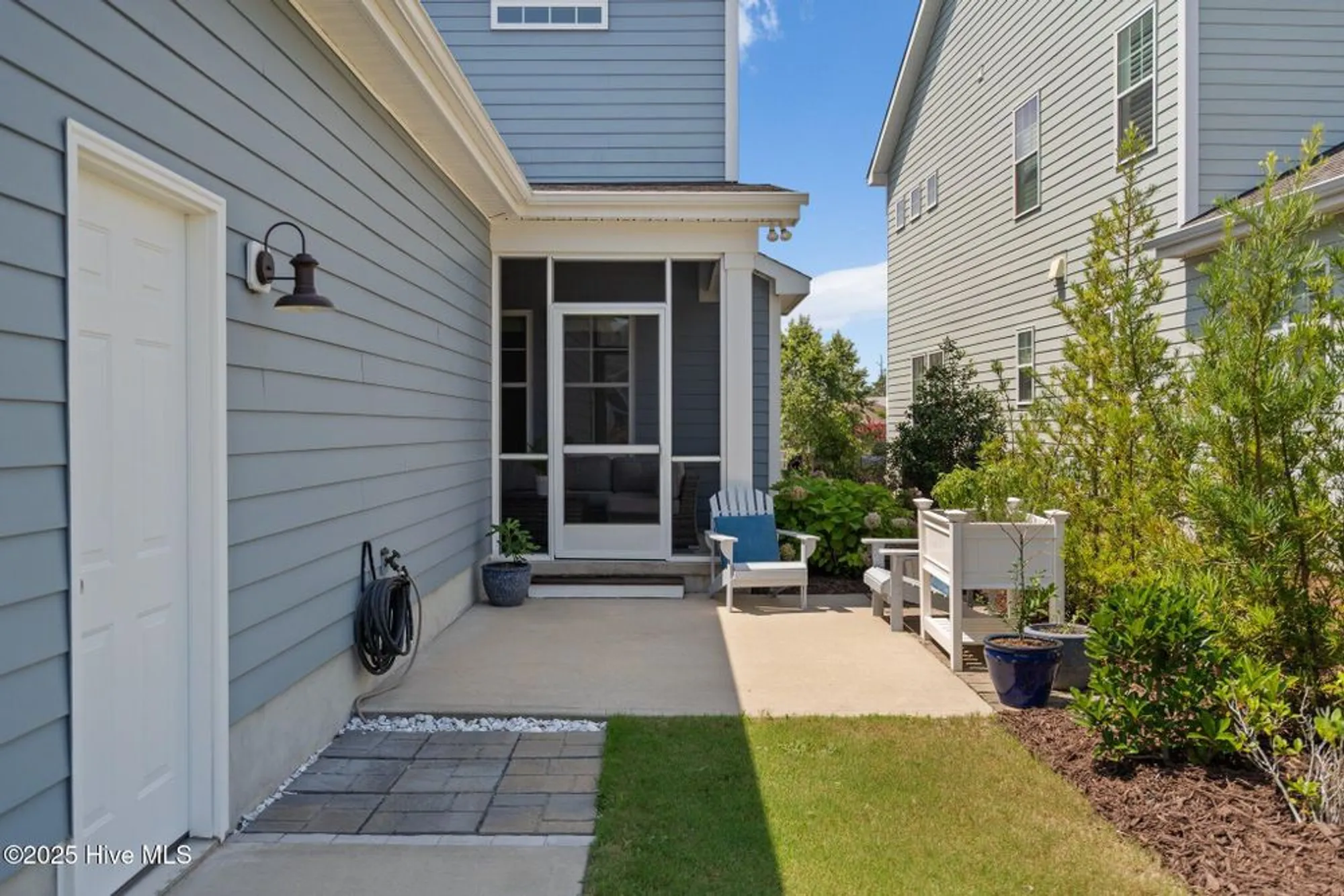Property Slideshow image 43 of 63 | 4563 old towne st, Wilmington, NC, 28412