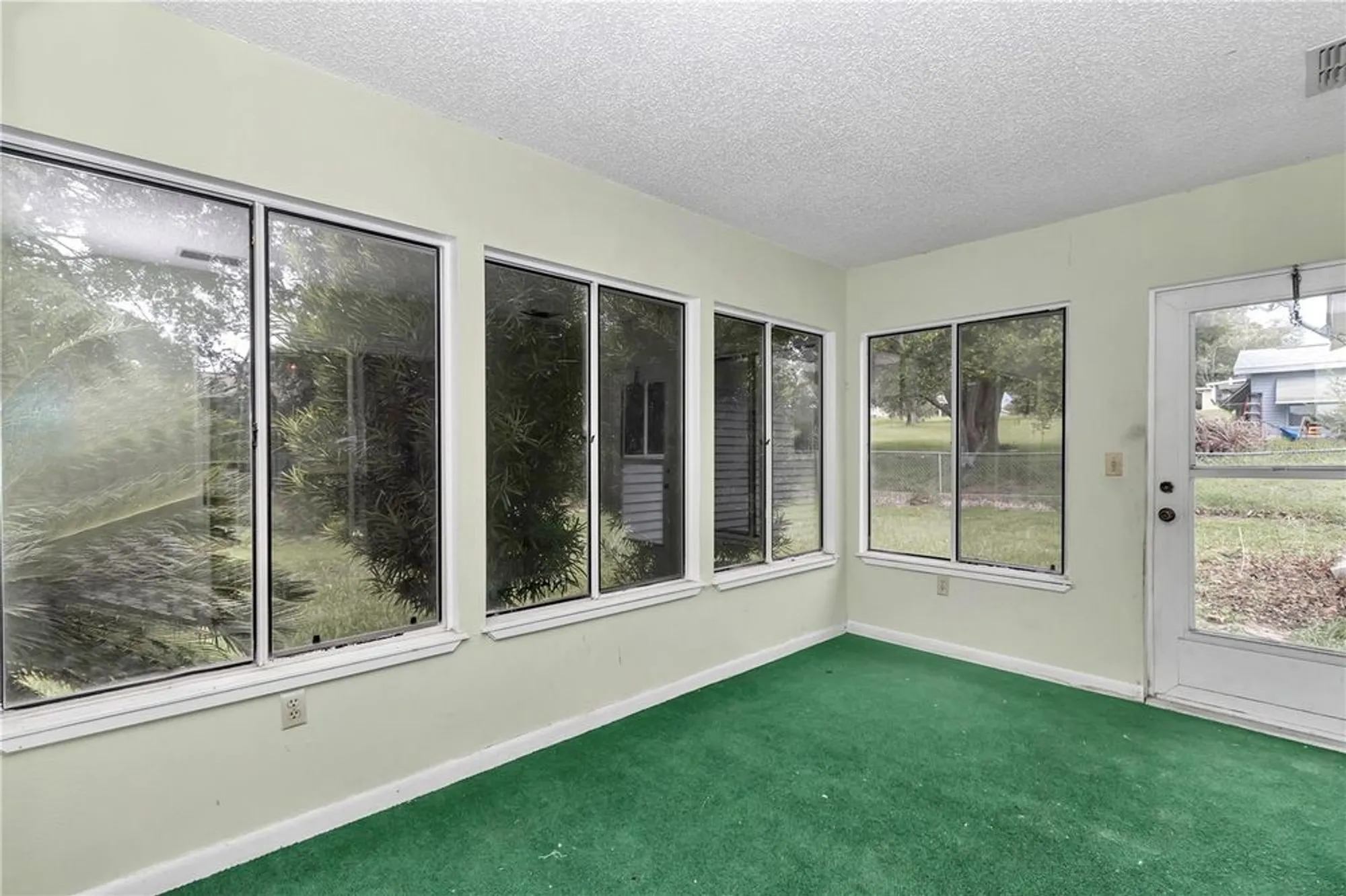 Property Slideshow image 27 of 32 | 8424 sw 107th pl, Ocala, FL, 34481