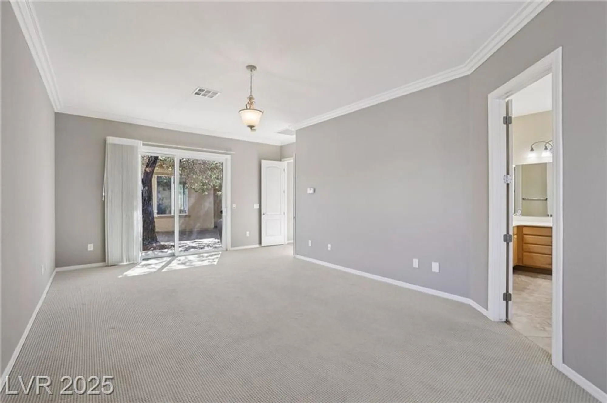 Property Slideshow image 36 of 46 | 2318 shorewood hills ave, Henderson, NV, 89052