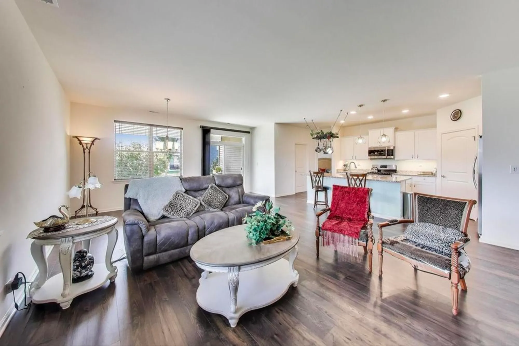 Property Slideshow image 4 of 30 | 2358 cannon dr, Pingree Grove, IL, 60140