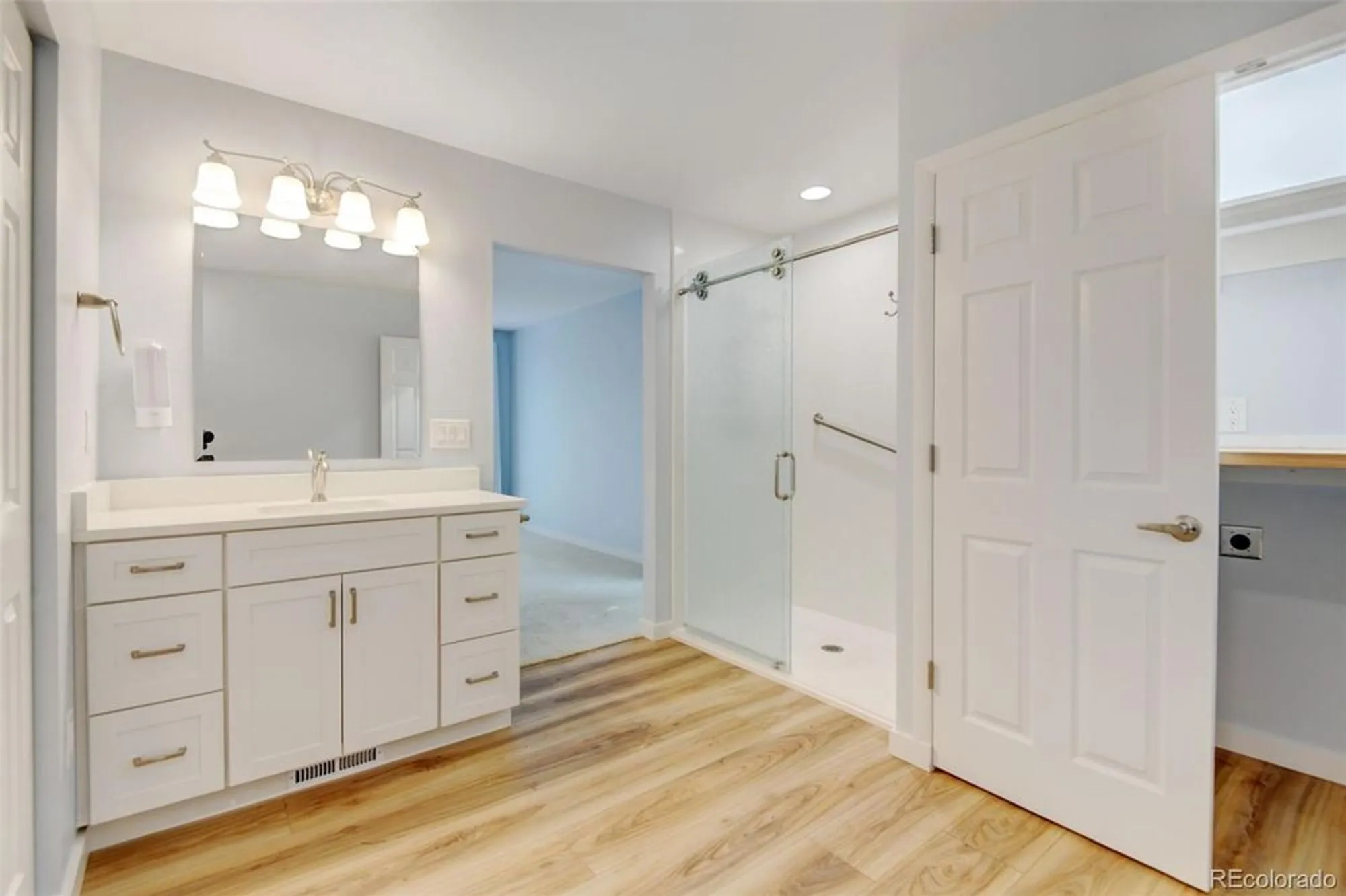 Property Slideshow image 29 of 39 | 20 scott dr, Broomfield, CO, 80020