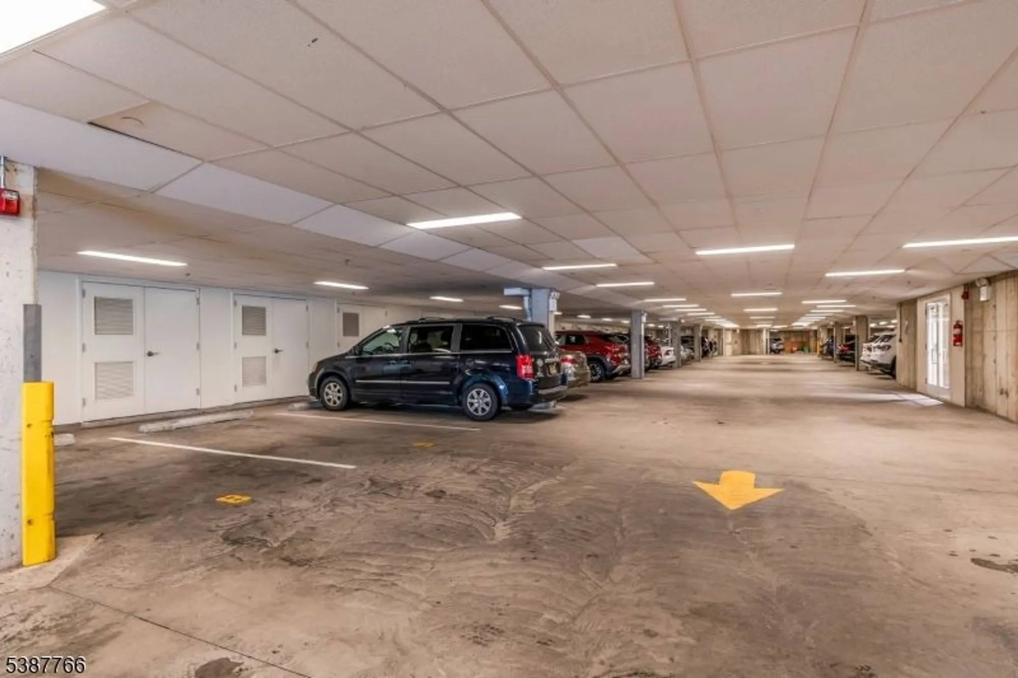 Property Slideshow image 26 of 27 | 259 victoria dr, Bridgewater, NJ, 08807