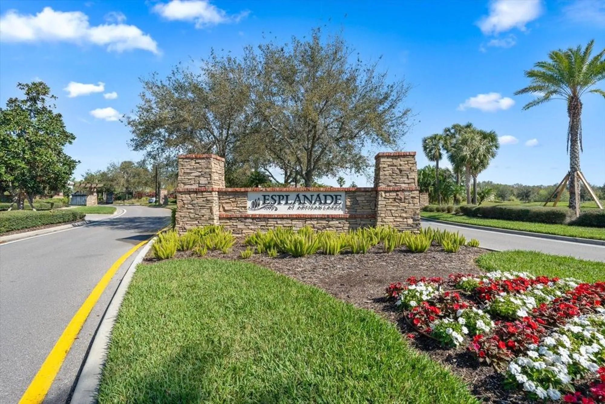 Property Slideshow image 40 of 54 | 11127 devonbridge dr, Palmetto, FL, 34221