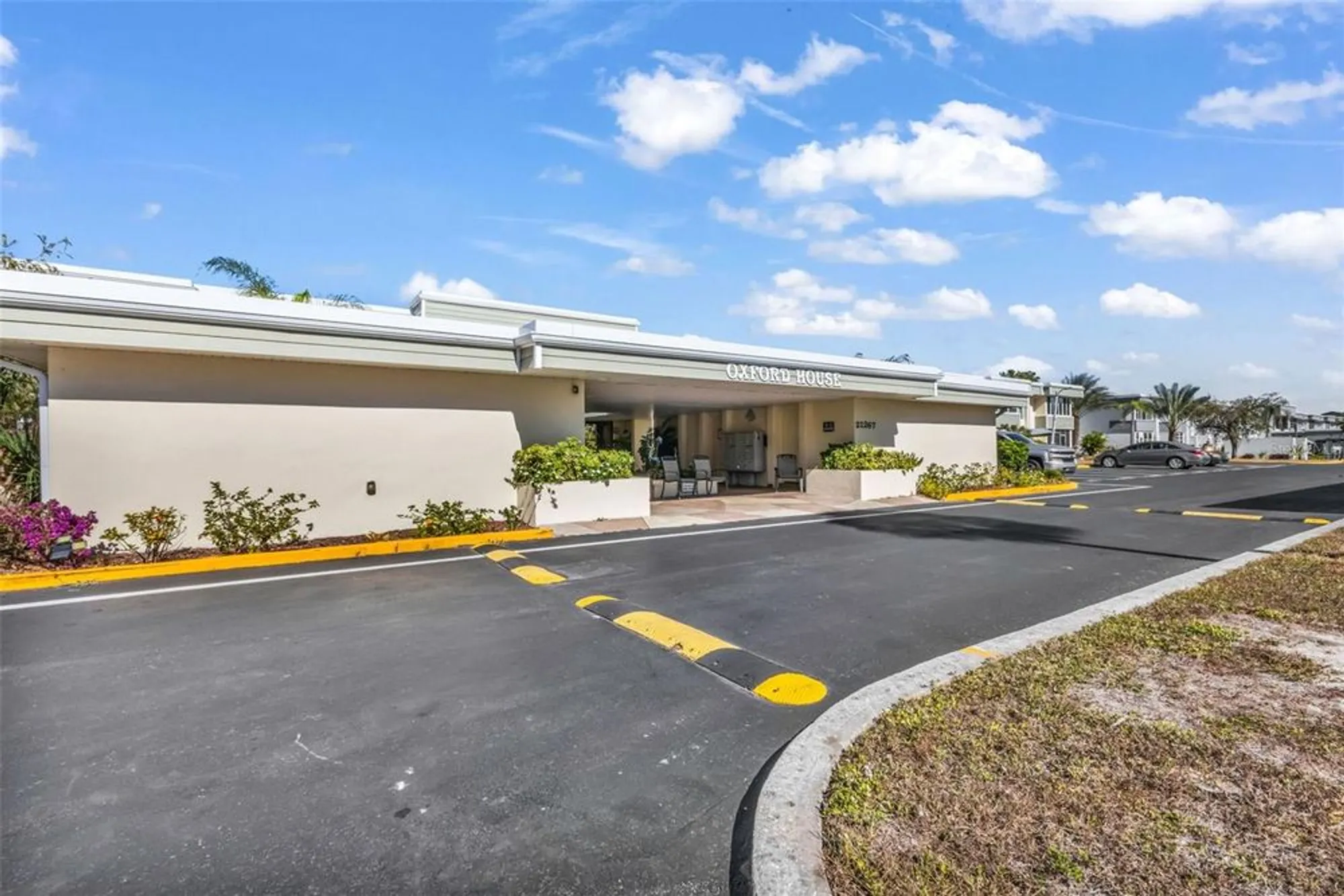 Property Slideshow image 3 of 51 | 21267 gertrude ave apt 212, Port Charlotte, FL, 33952