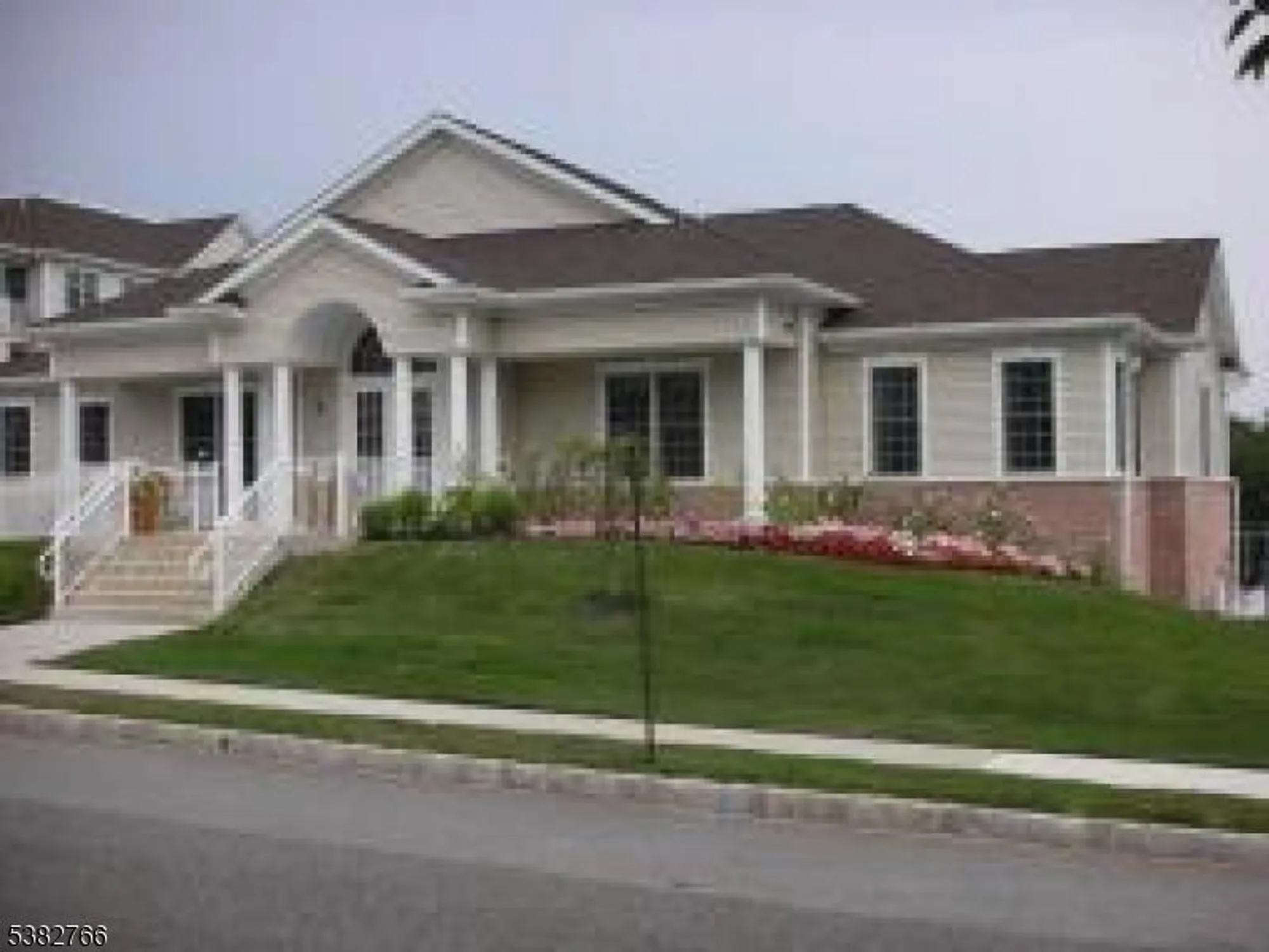 Property Slideshow image 17 of 18 | 104 ridgeview ln, Mount Arlington, NJ, 07856