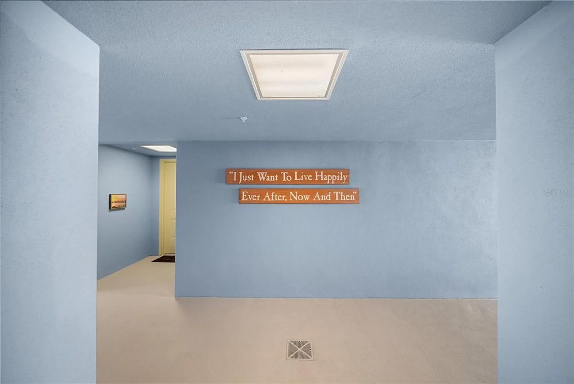 Property Slideshow image 4 of 72 | 391 aruba cir 303, Bradenton, FL, 34209