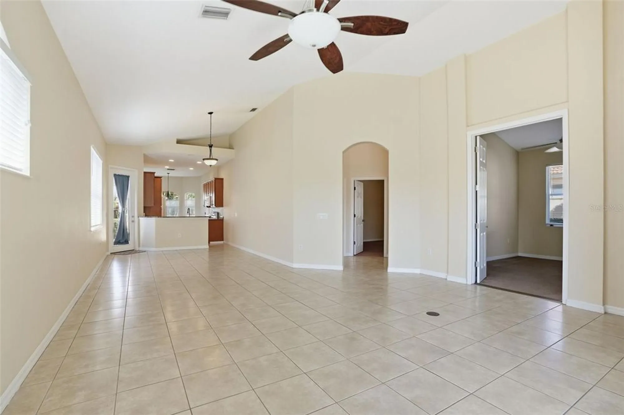 Property Slideshow image 5 of 36 | 6431 wingspan way, Bradenton, FL, 34203
