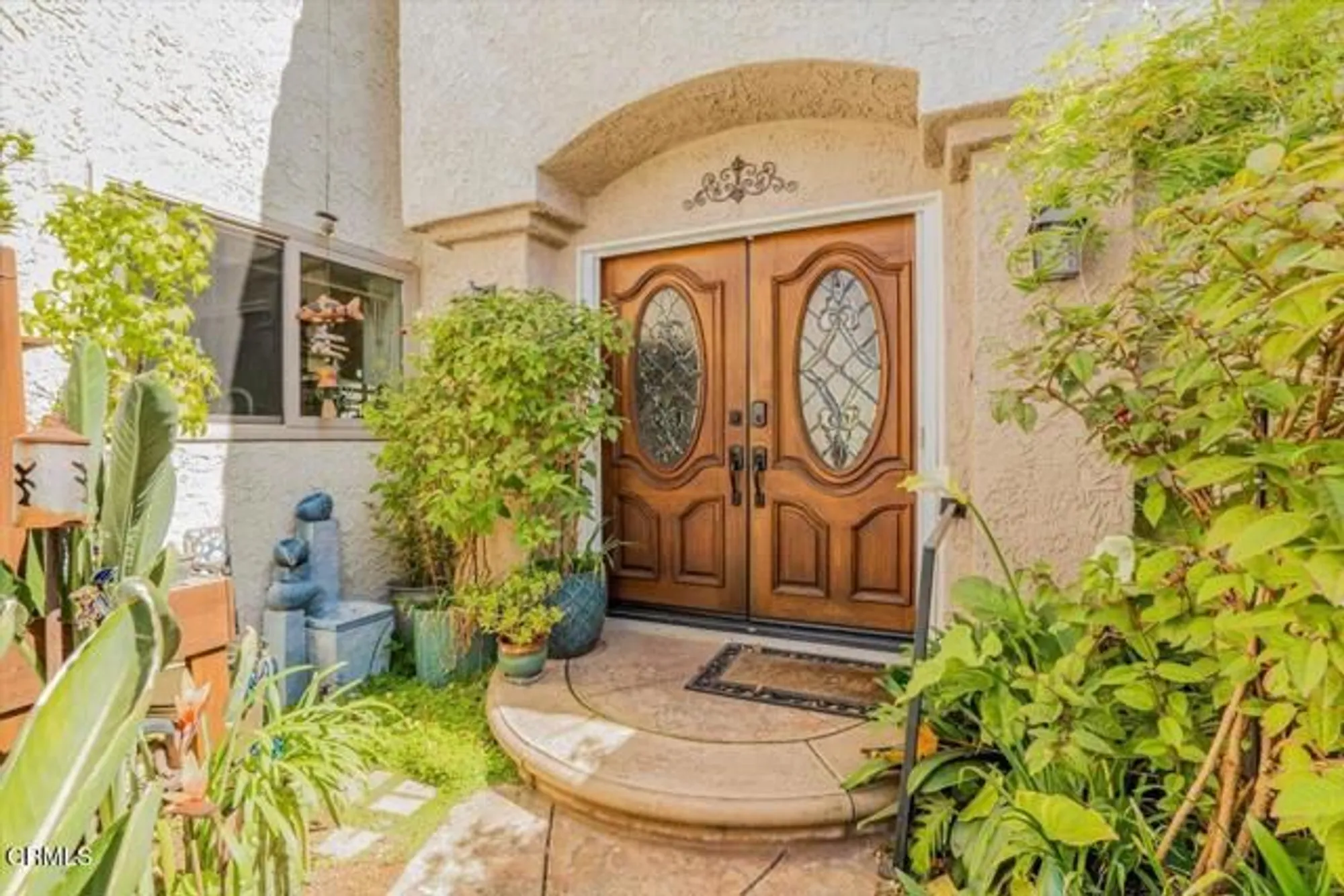 Property Slideshow image 5 of 49 | 6186 irena ave, Camarillo, CA, 93012