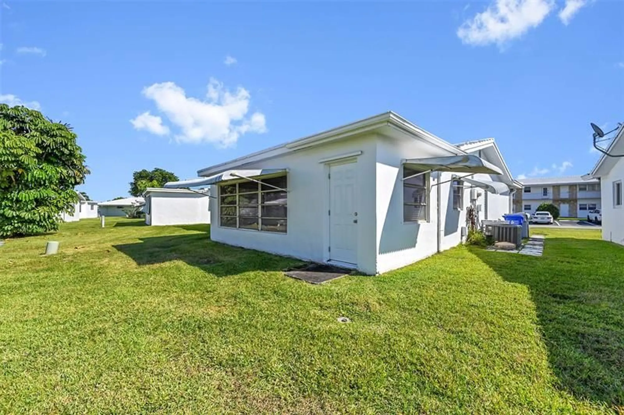 Property Slideshow image 23 of 25 | 2851 w golf blvd, Pompano Beach, FL, 33064