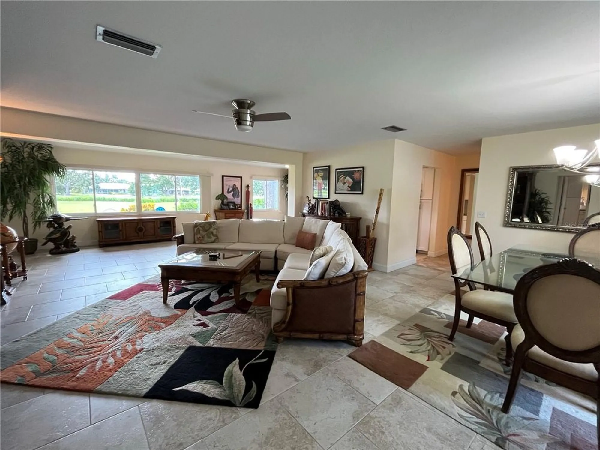 Property Slideshow image 10 of 52 | 3337 spring mill cir, Sarasota, FL, 34239