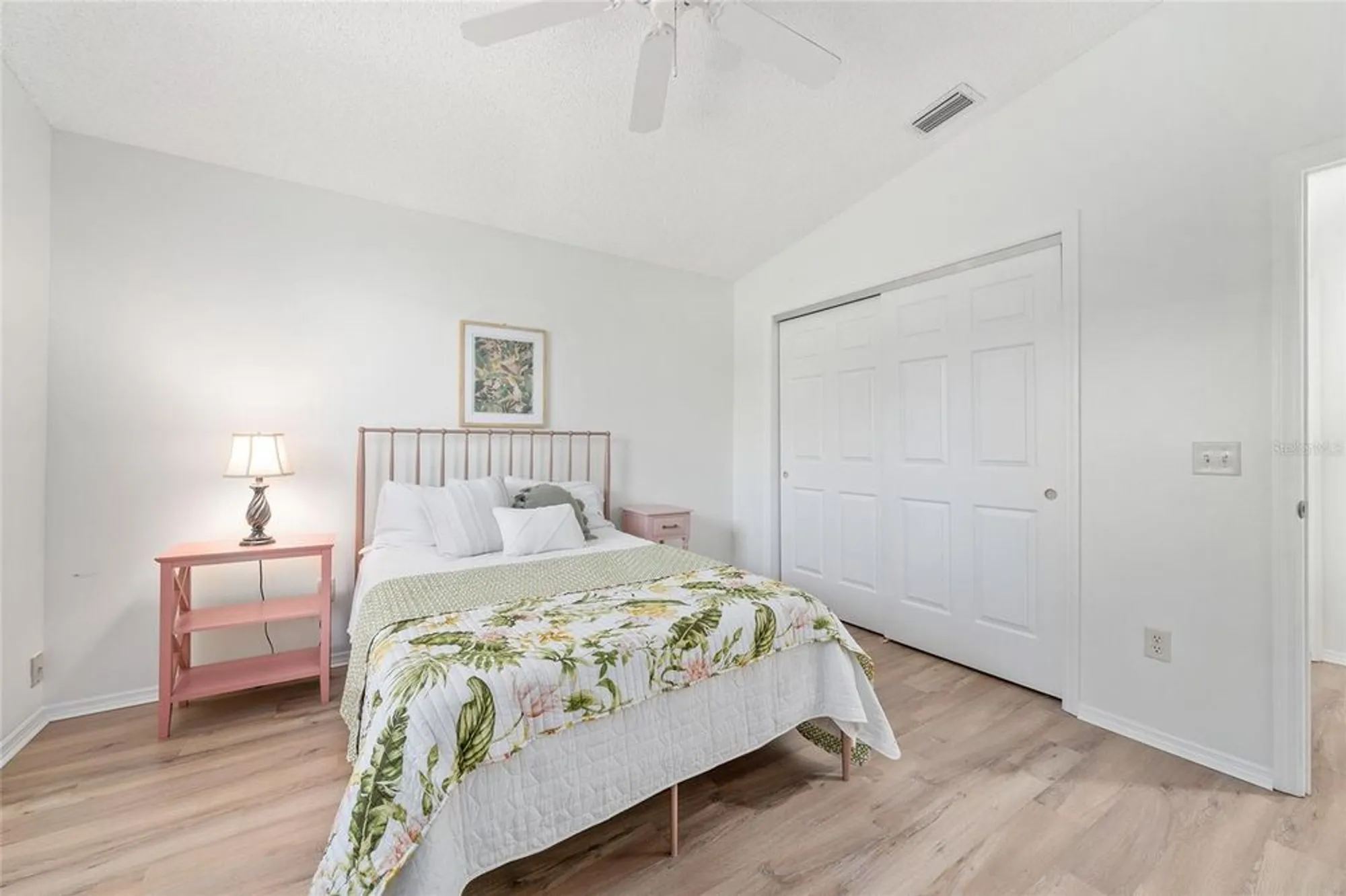 Property Slideshow image 26 of 34 | 16966 se 94th sunnybrook cir, The Villages, FL, 32162