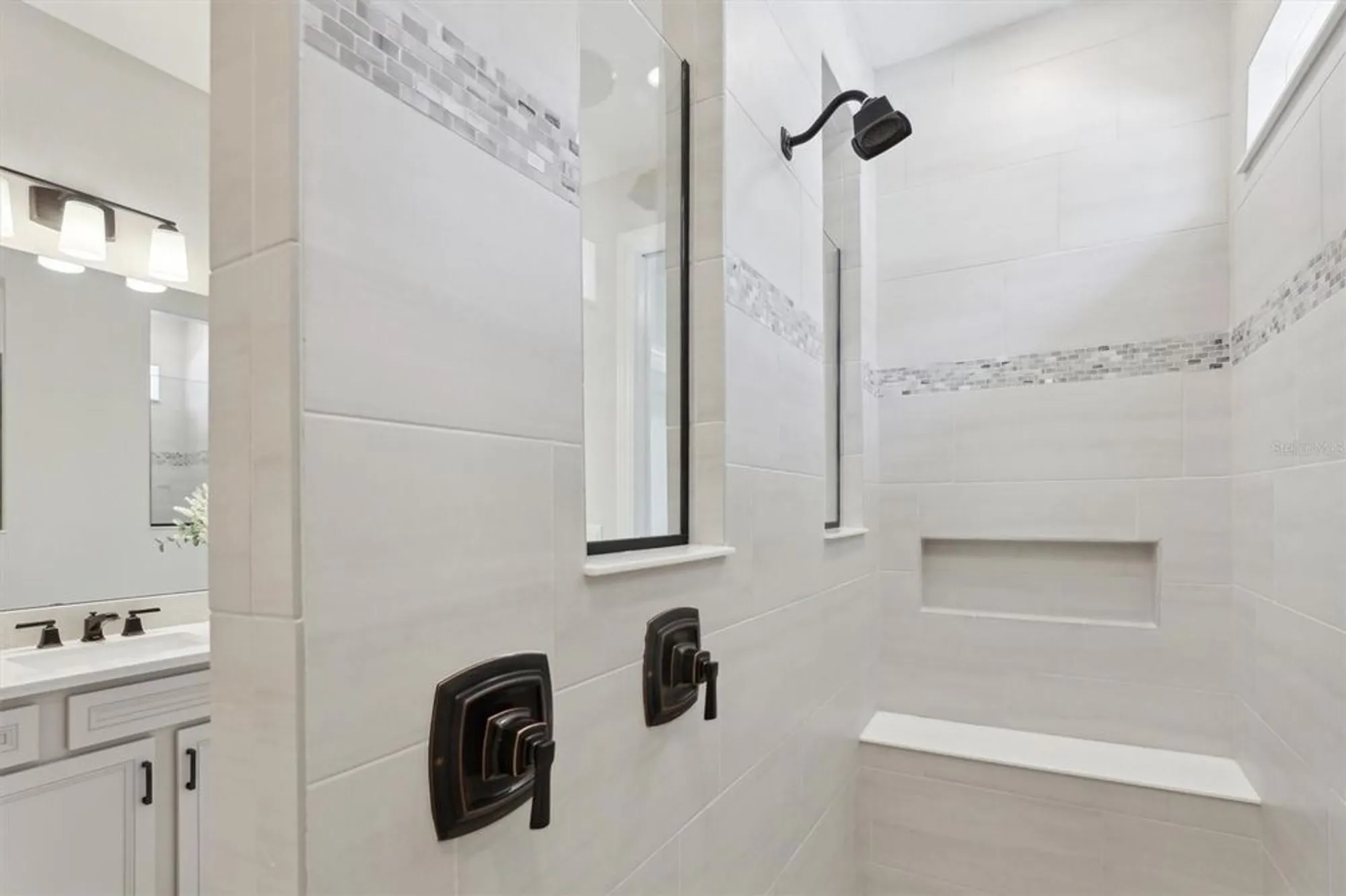 Property Slideshow image 21 of 37 | 2797 top hill ct, Minneola, FL, 34715