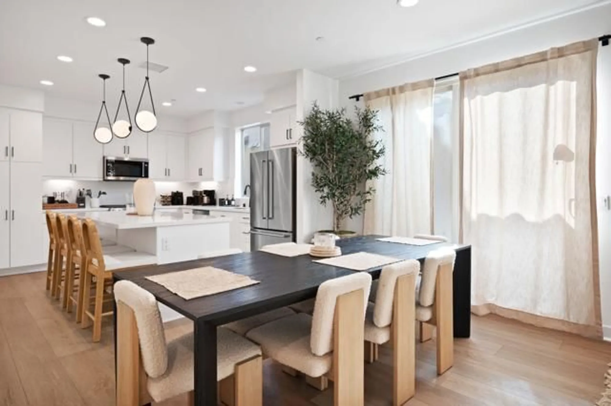 Property Slideshow image 8 of 36 | 80378 whisper rock way, La Quinta, CA, 92253