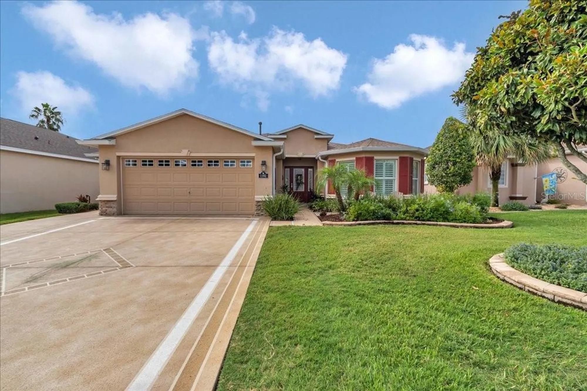 Property Slideshow image 2 of 38 | 1192 sw 161st pl, Ocala, FL, 34473