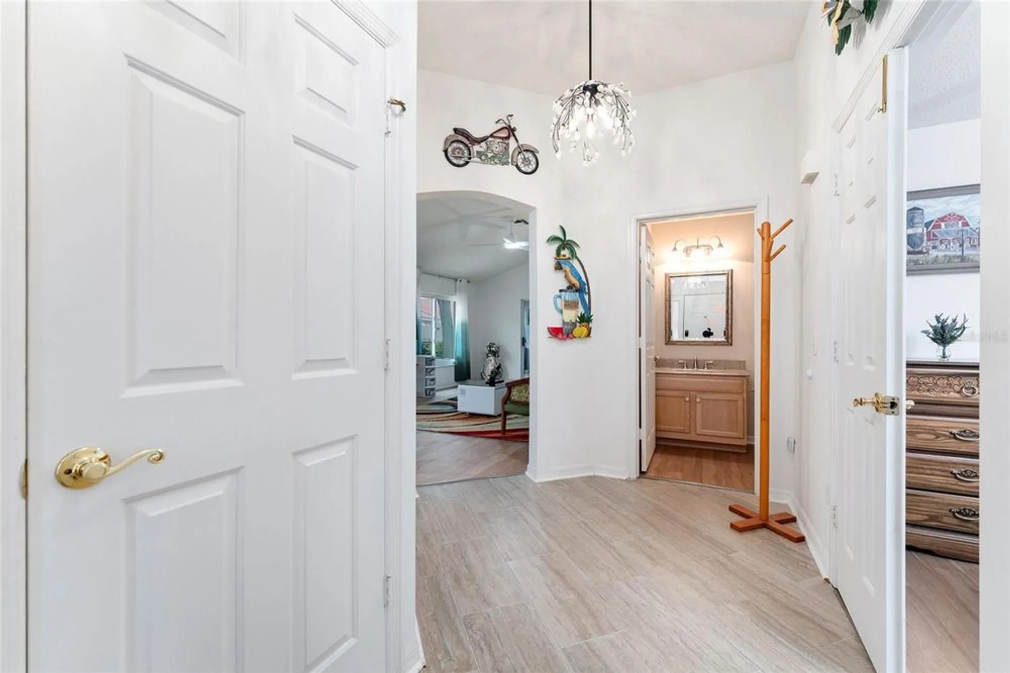 Property Slideshow image 7 of 65 | 906 santa anna ln, The Villages, FL, 32159