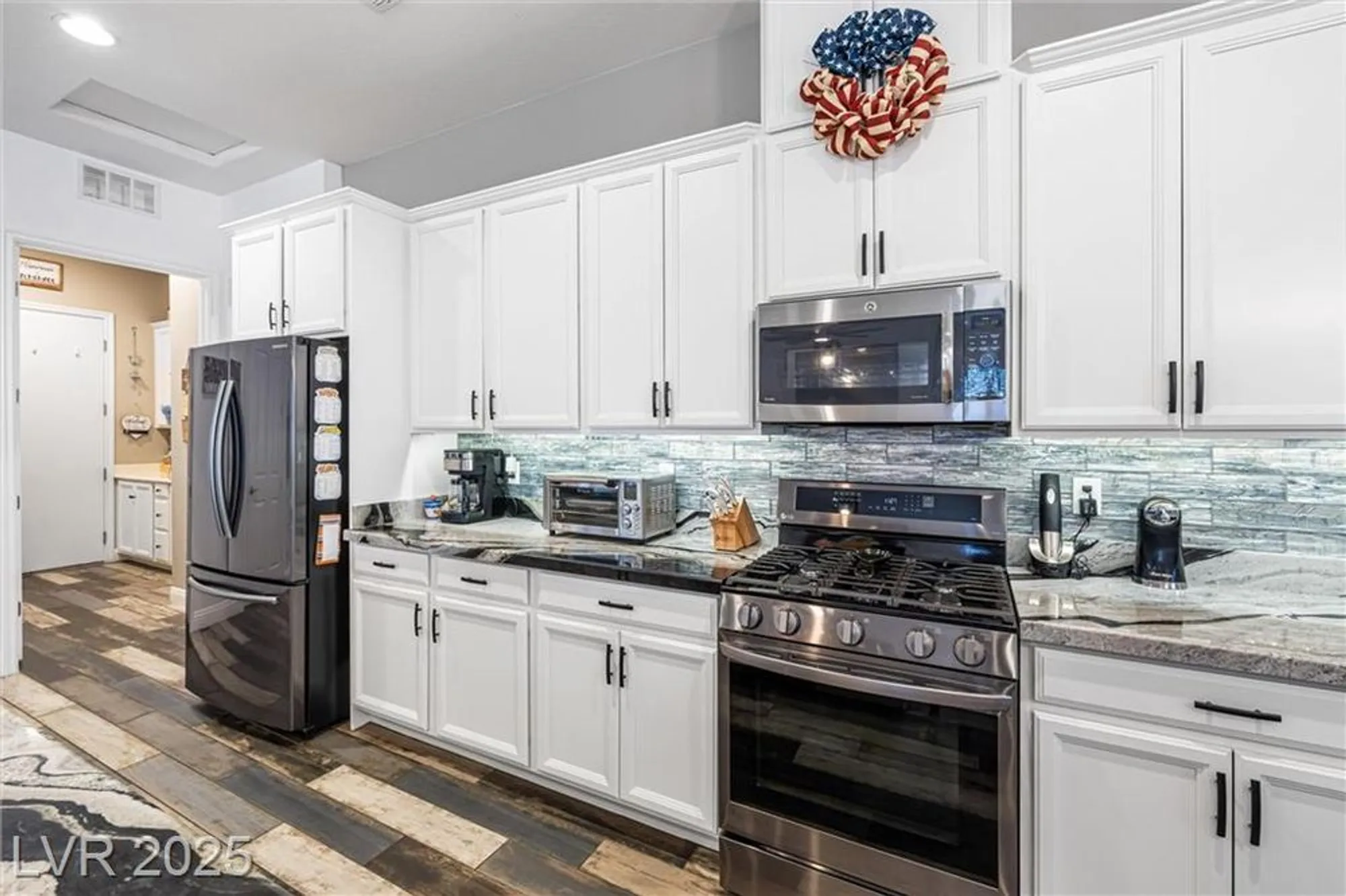 Property Slideshow image 20 of 50 | 417 honeybrush ave, Henderson, NV, 89011