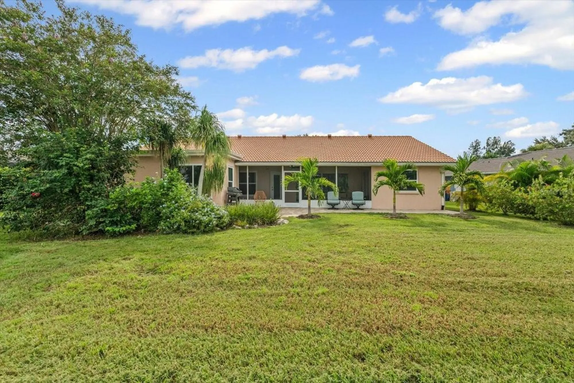 Property Slideshow image 41 of 44 | 3339 sheffield cir, Sarasota, FL, 34239