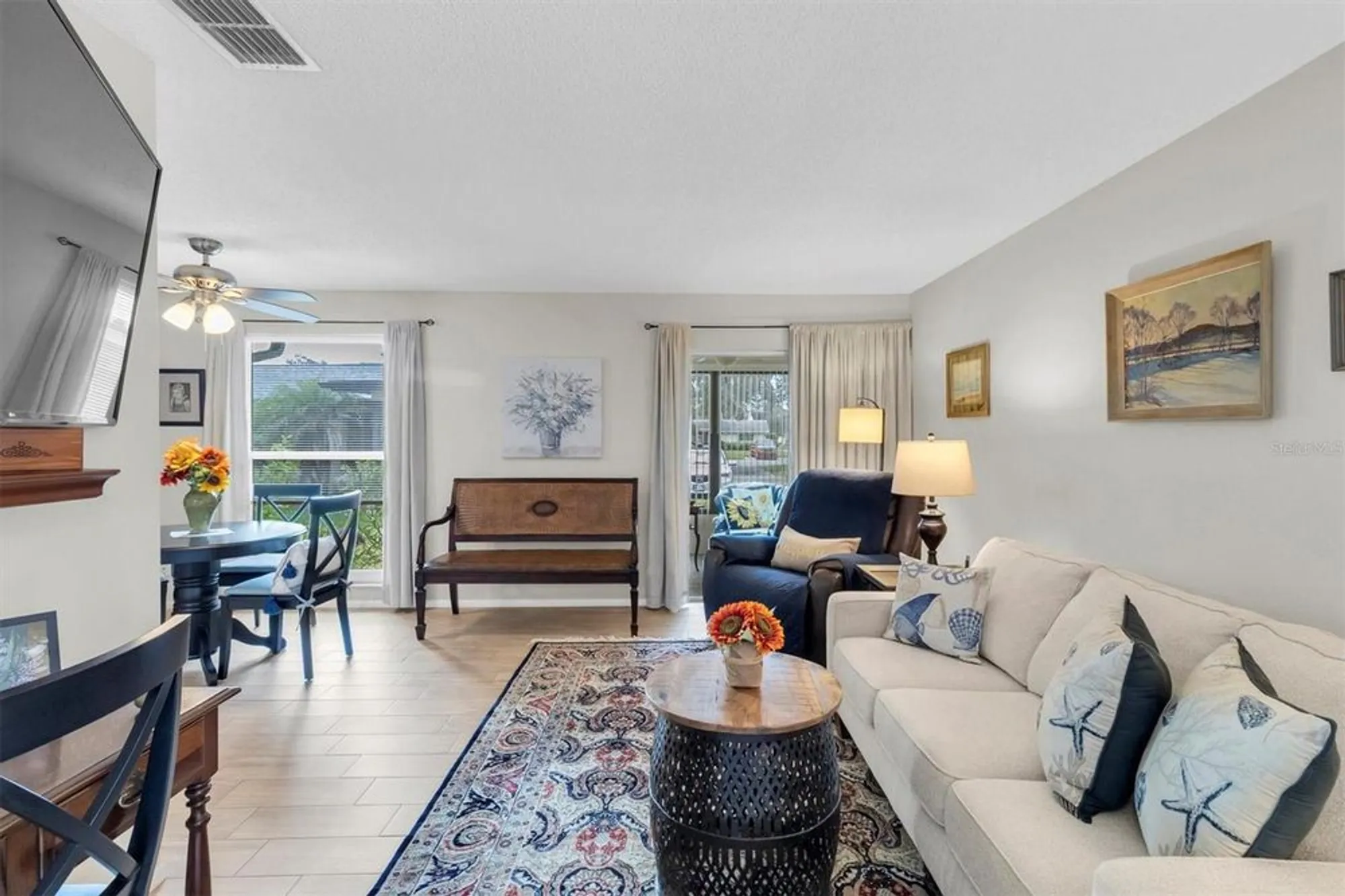 Property Slideshow image 6 of 31 | 2846 highlands blvd d, Palm Harbor, FL, 34684