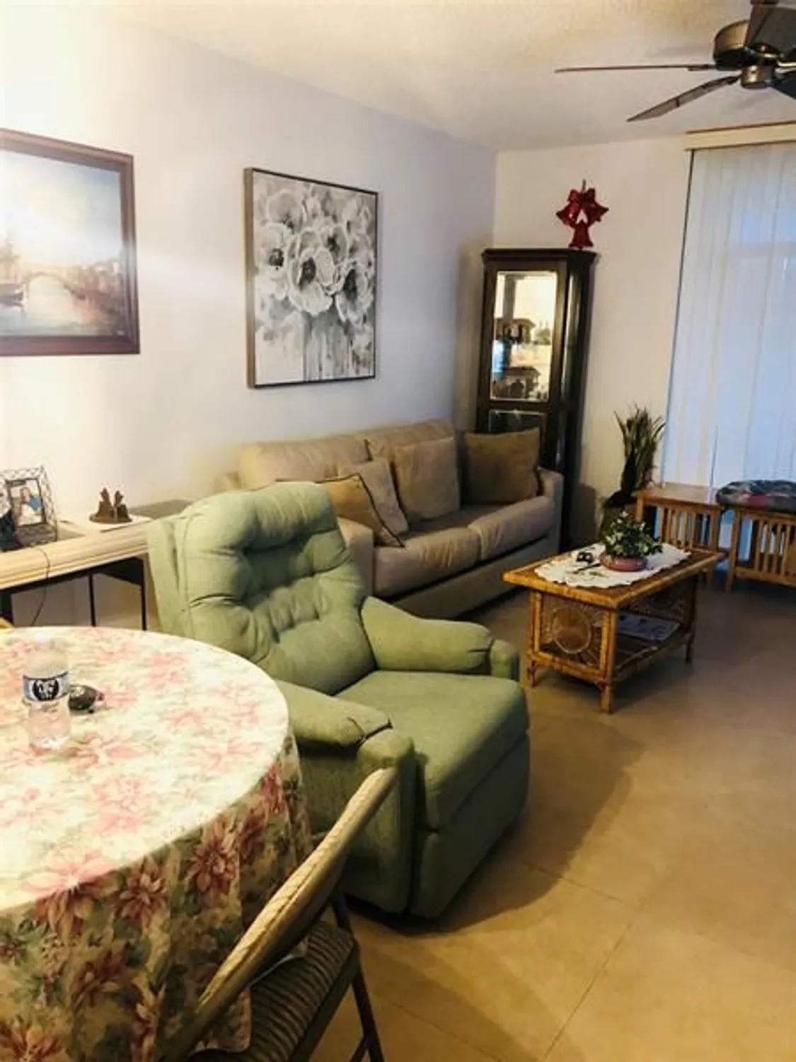 Property Slideshow image 9 of 10 | 5100 las verdes cir 121, Delray Beach, FL, 33484