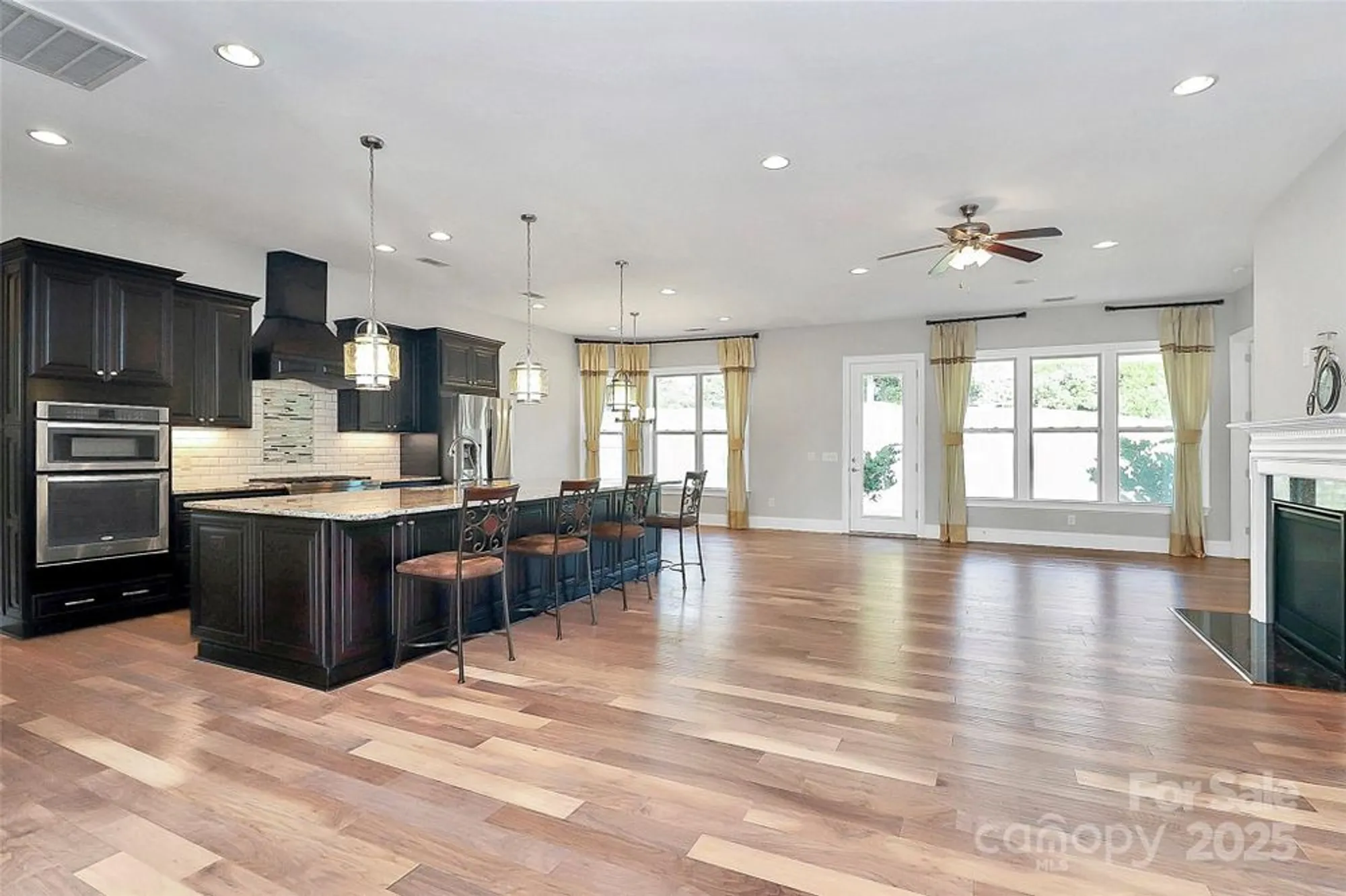 Property Slideshow image 41 of 46 | 14920 high bluff ct, Charlotte, NC, 28278