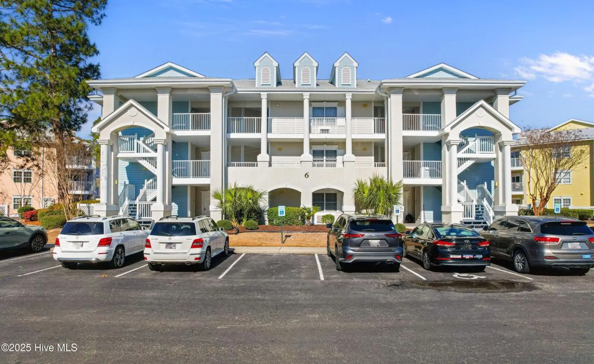 Property Slideshow image 1 of 35 | 330 s middleton dr 609, Calabash, NC, 28467