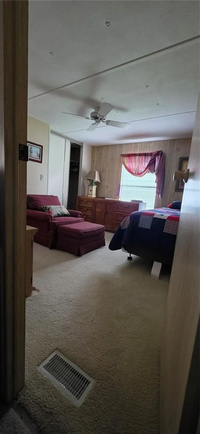 Property Slideshow image 6 of 15 | 804 maple ln, Lady Lake, FL, 32159