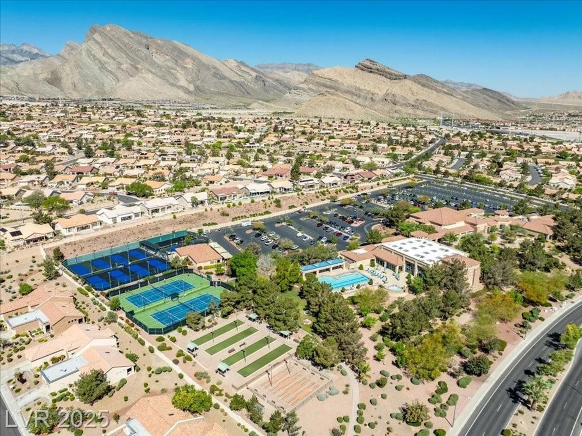 Property Slideshow image 47 of 49 | 2908 laverton dr, Las Vegas, NV, 89134