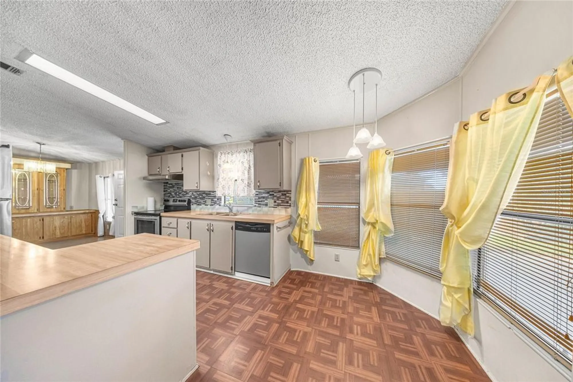 Property Slideshow image 8 of 40 | 6366 sw 84th ln, Ocala, FL, 34476