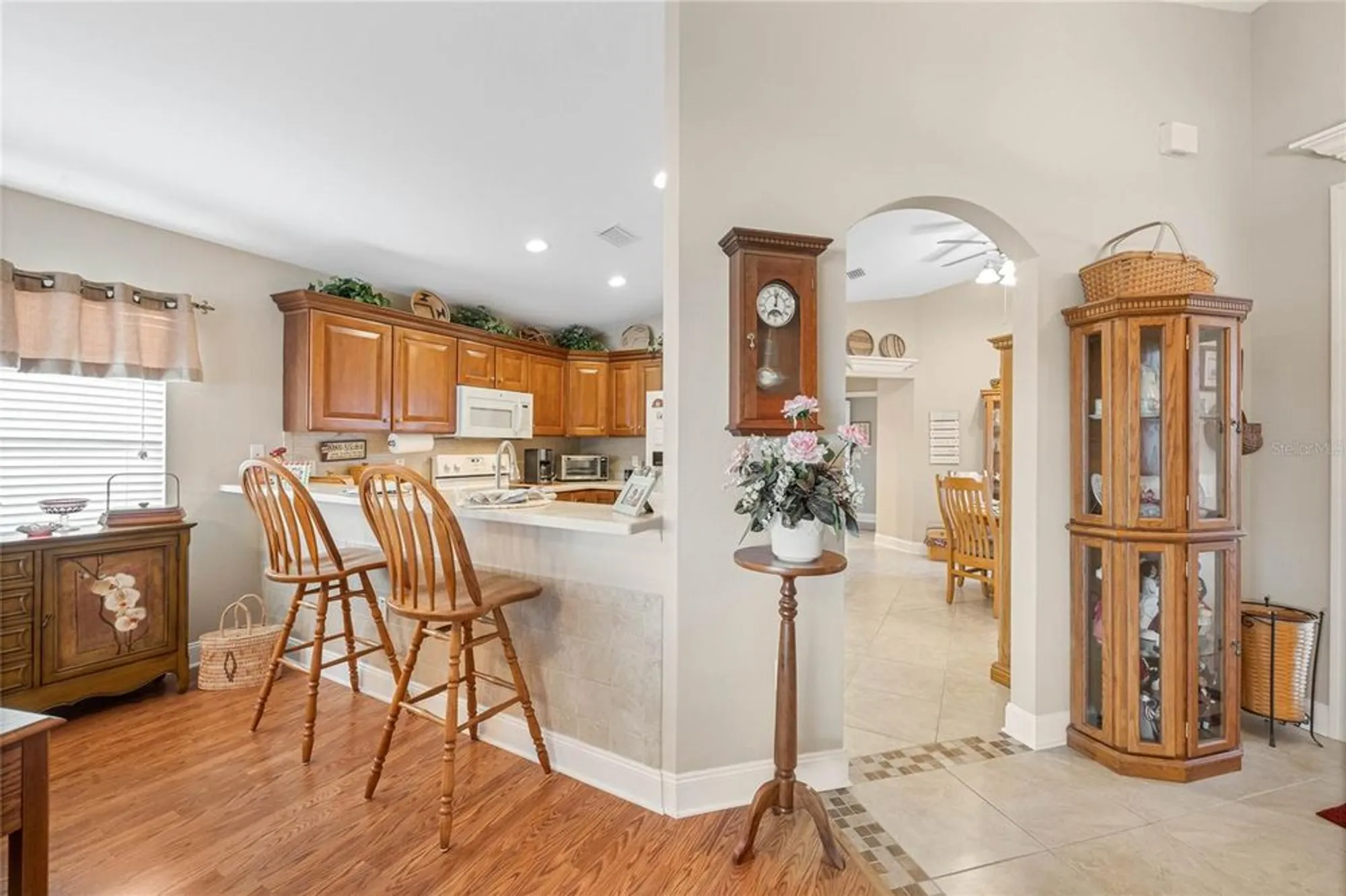 Property Slideshow image 10 of 65 | 524 lake suzanne dr, Lake Wales, FL, 33859