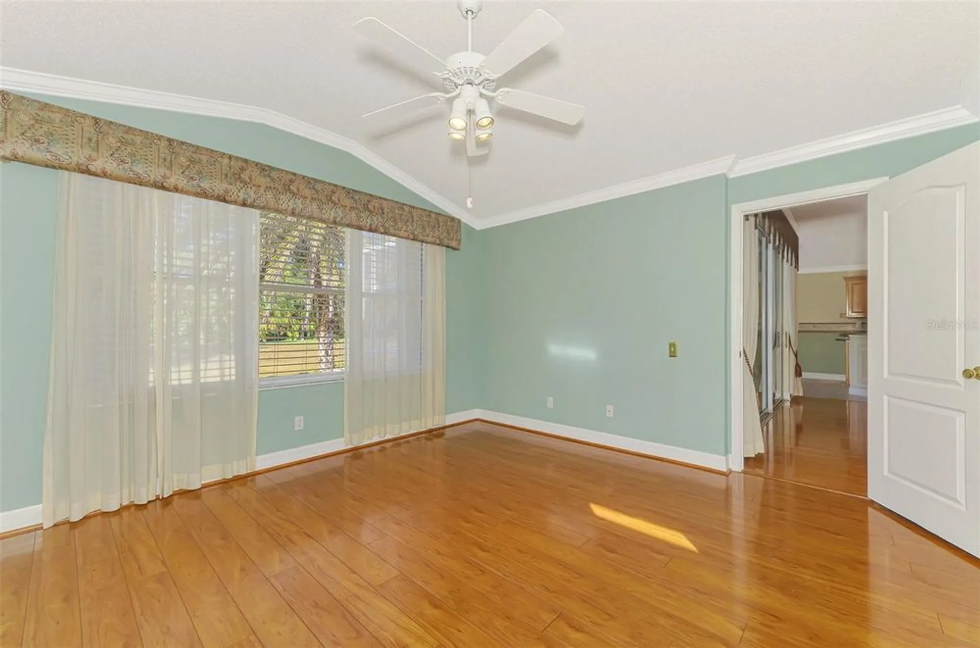 Property Slideshow image 43 of 85 | 503 wexford dr, Venice, FL, 34293