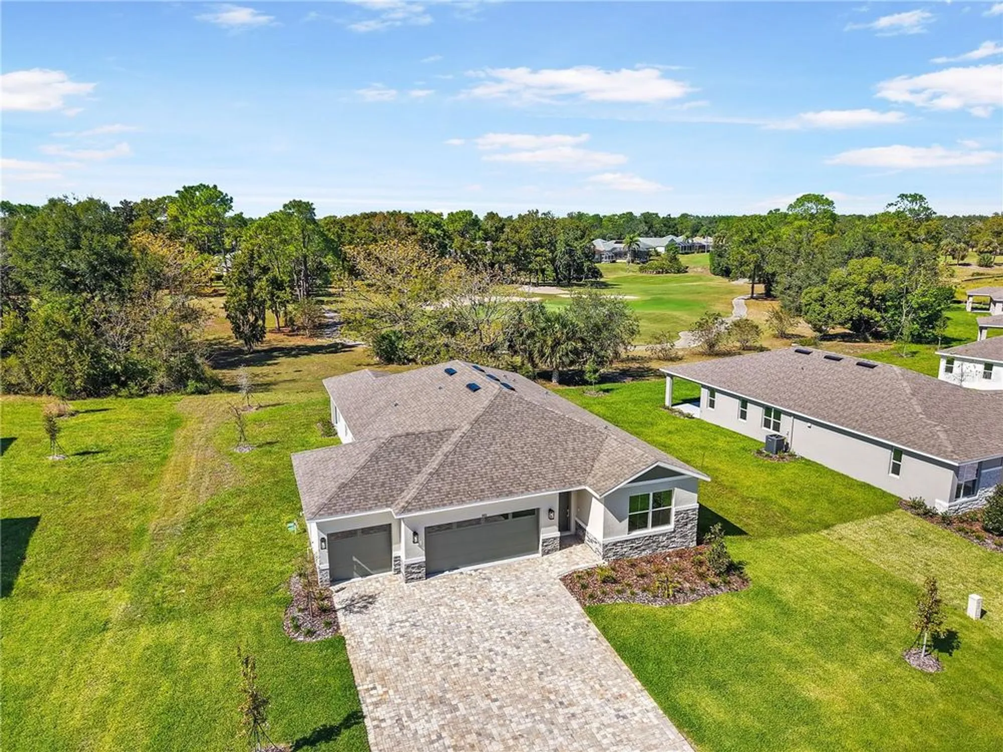 Property Slideshow image 4 of 32 | 9211 players dr, Weeki Wachee, FL, 34613