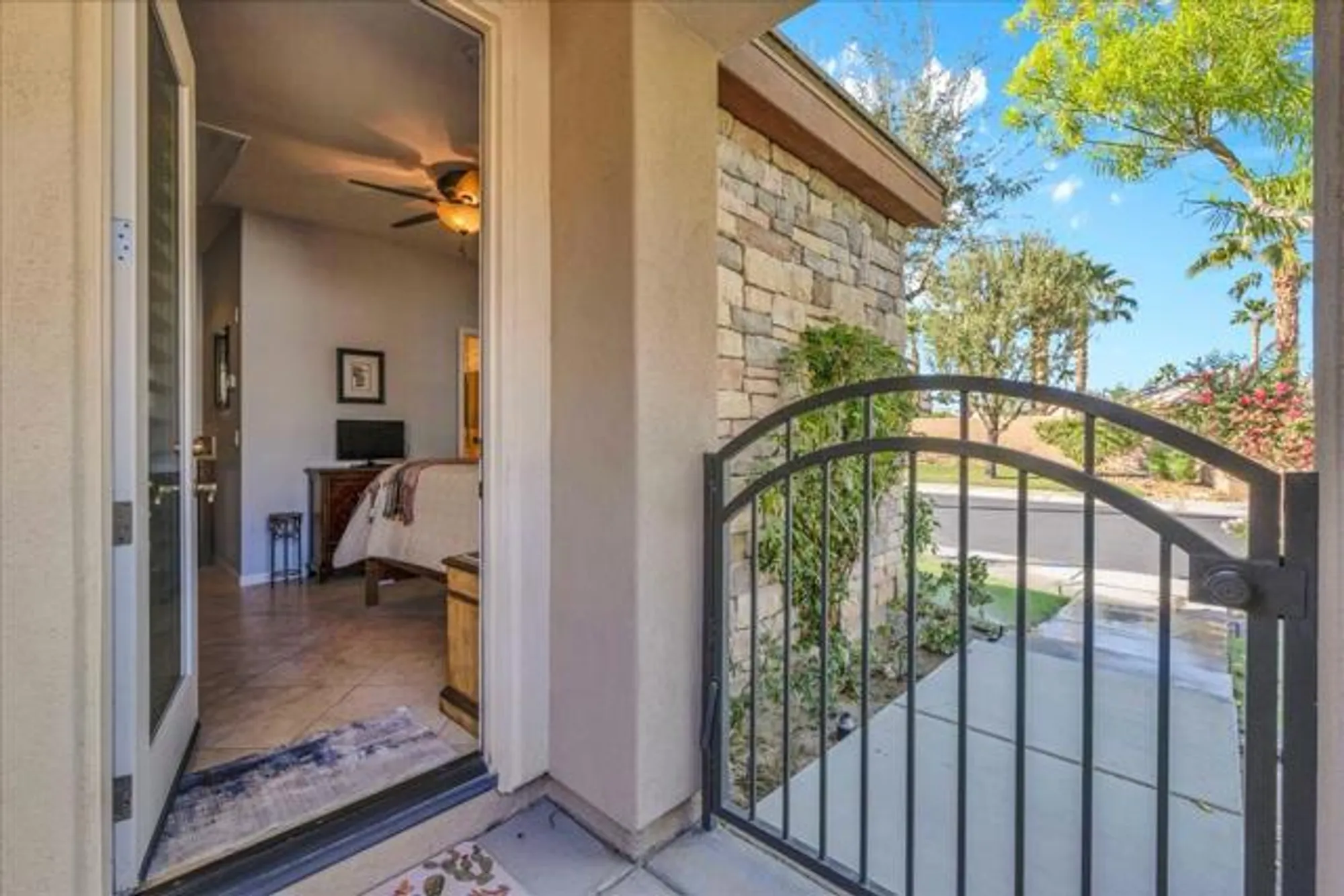 Property Slideshow image 25 of 69 | 81485 golden poppy way, La Quinta, CA, 92253