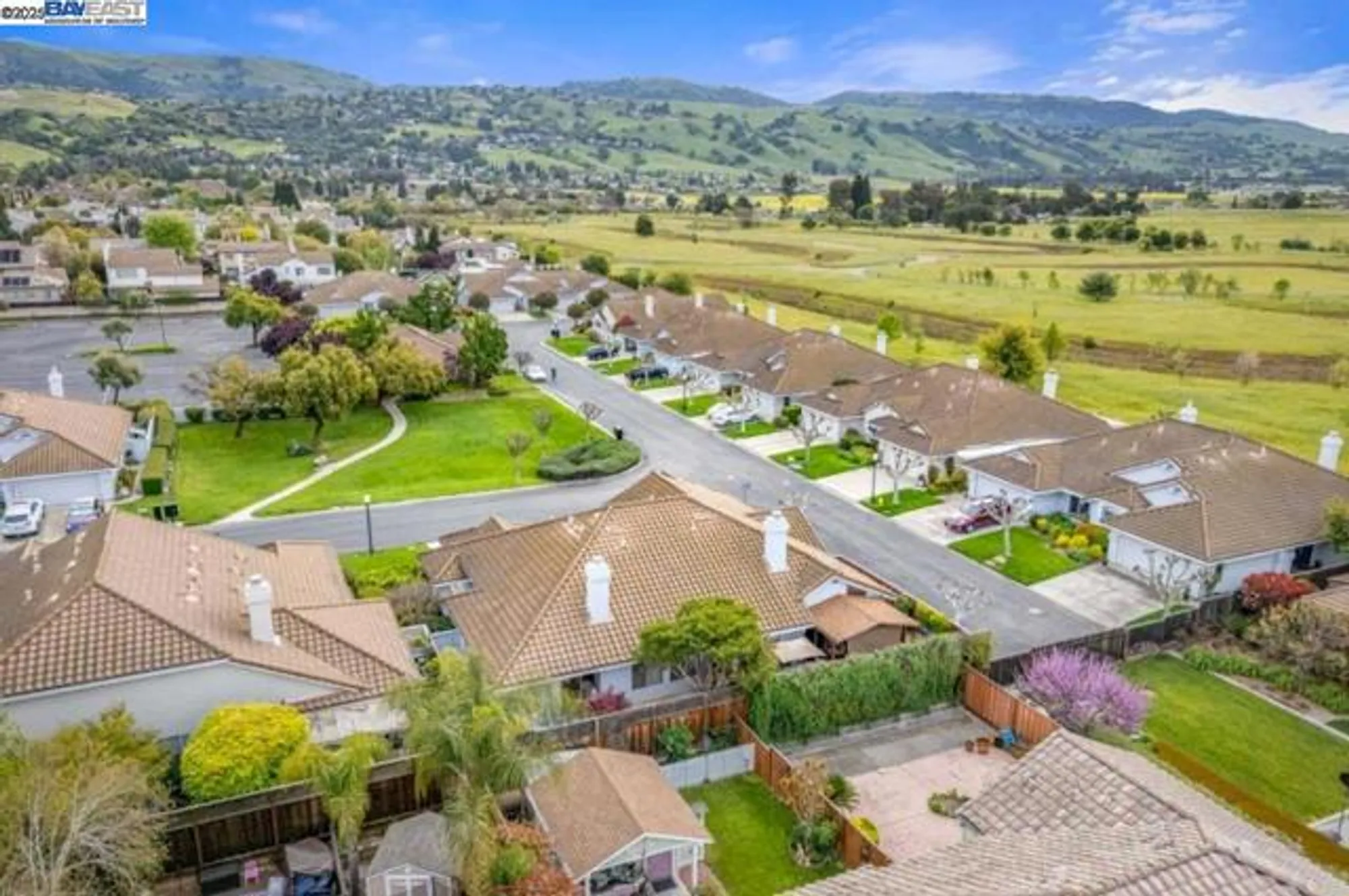 Property Slideshow image 32 of 33 | 16935 sugar pine dr, Morgan Hill, CA, 95037