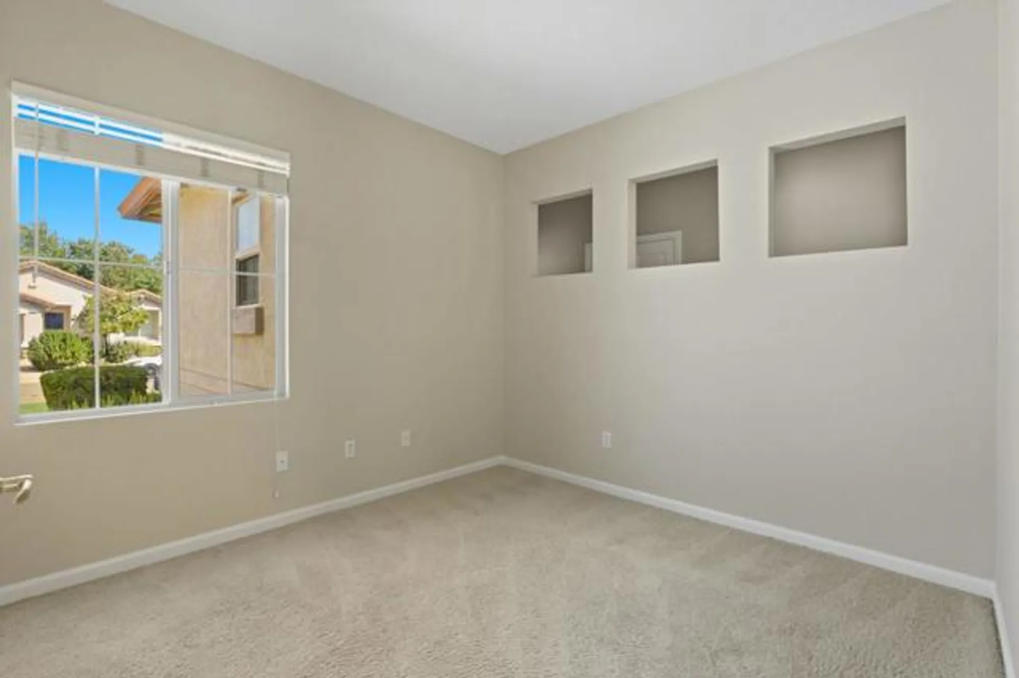 Property Slideshow image 18 of 43 | 1885 starview ln, Lincoln, CA, 95648
