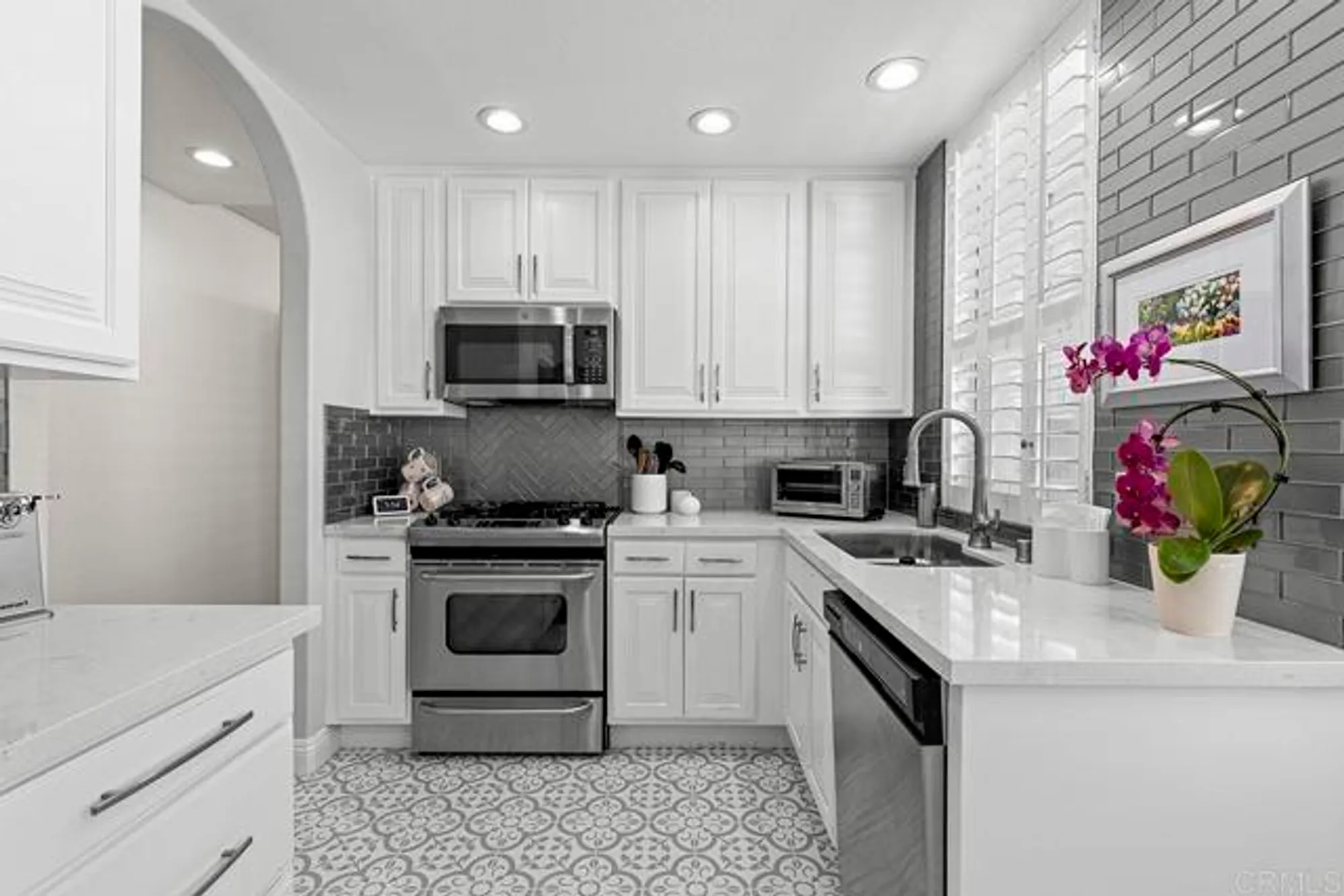 Property Slideshow image 14 of 39 | 3335 genoa way 111, Oceanside, CA, 92056